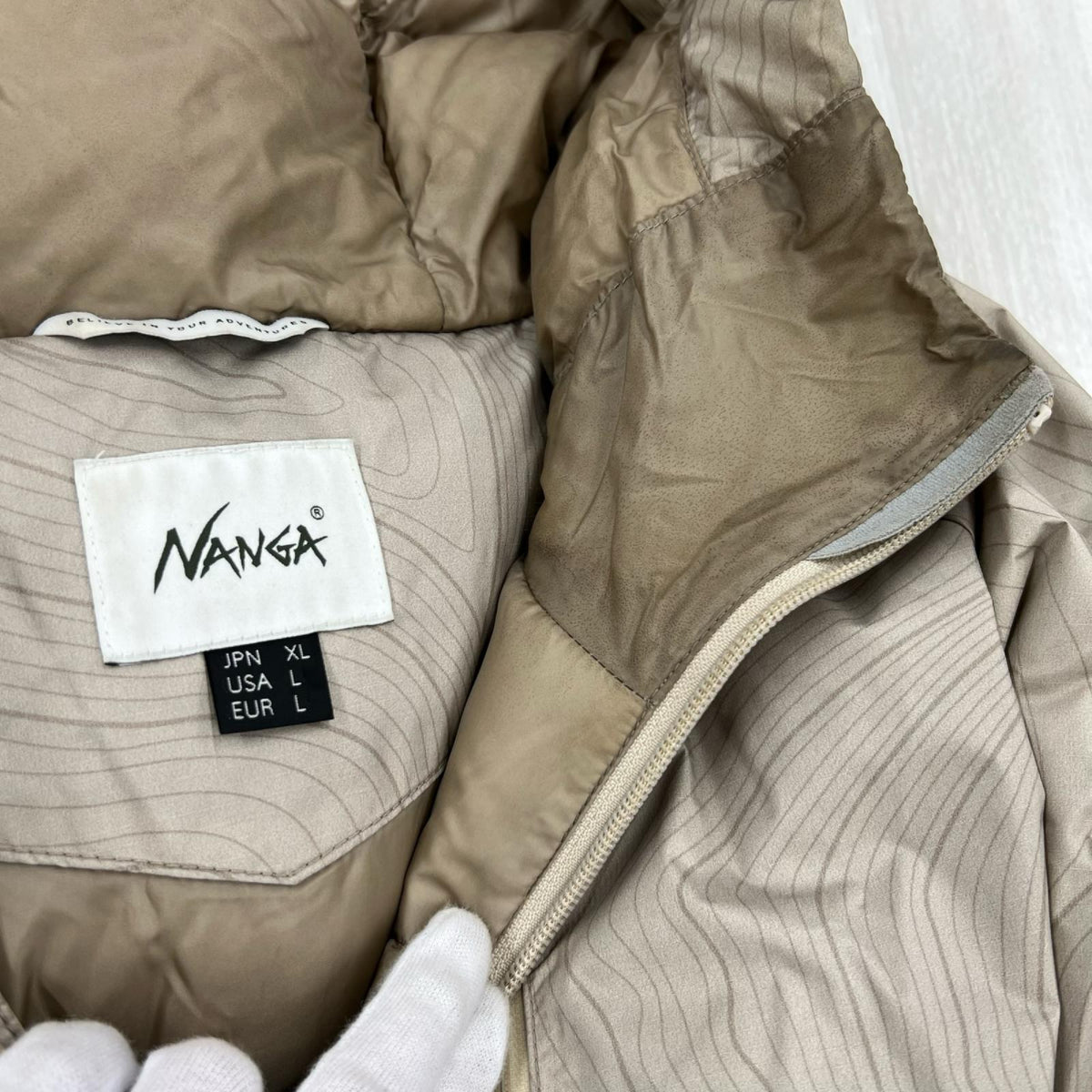ダウンジャケット NANGA AURORA DOWN JACKET オーロラダウンジャケット XL 総柄 ベージュ