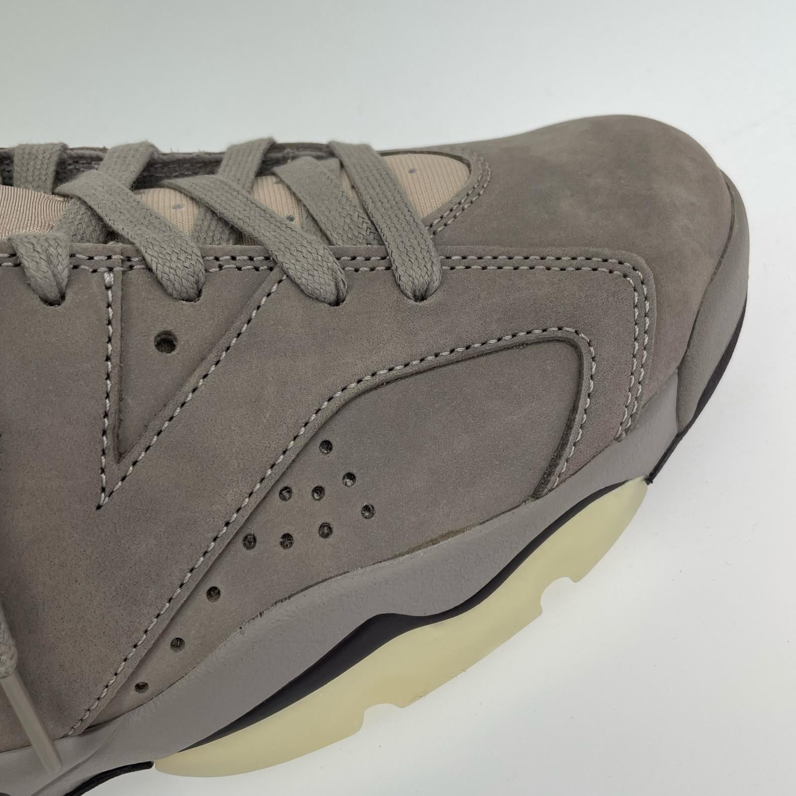 スニーカー AIR JORDAN 6 A Ma Maniere SMOKEY MAUVE 26cm (US8 UK7 1/2 EU42)