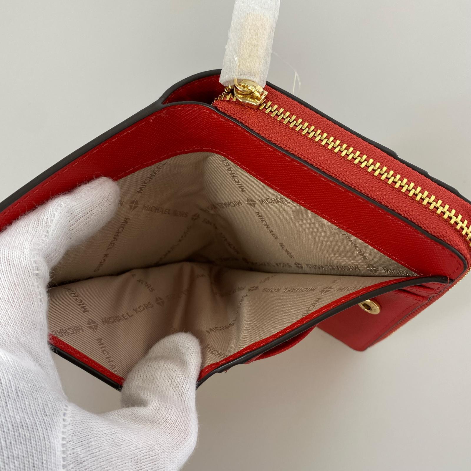 コンパクトウォレット MICHAEL KORS SNAP WALLET RED