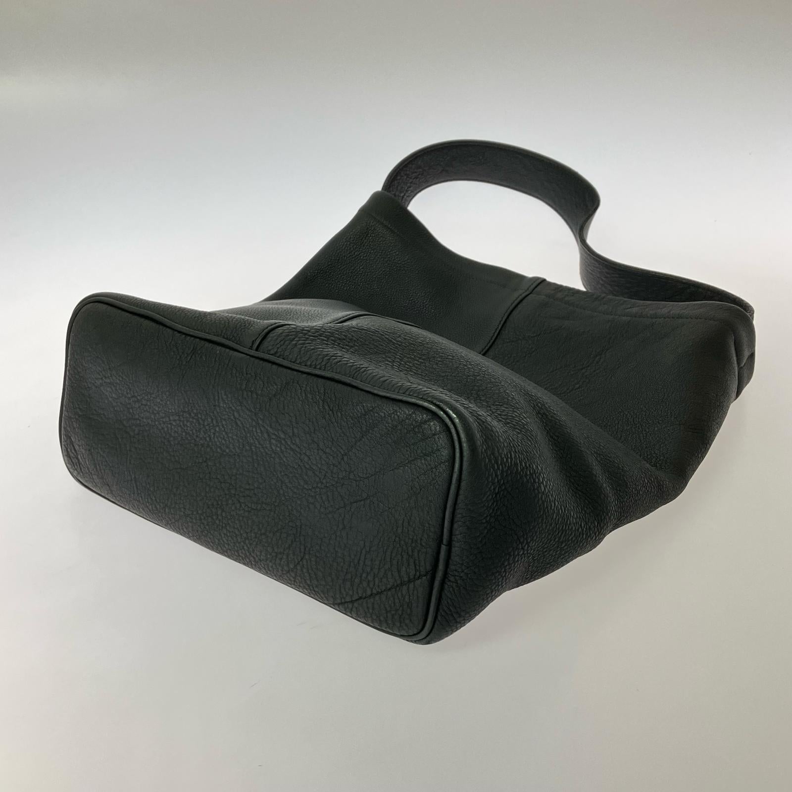 ショルダーバッグ ITTI レザー ショルダーバッグ MARY BUCKET SHOULDER ブラック
