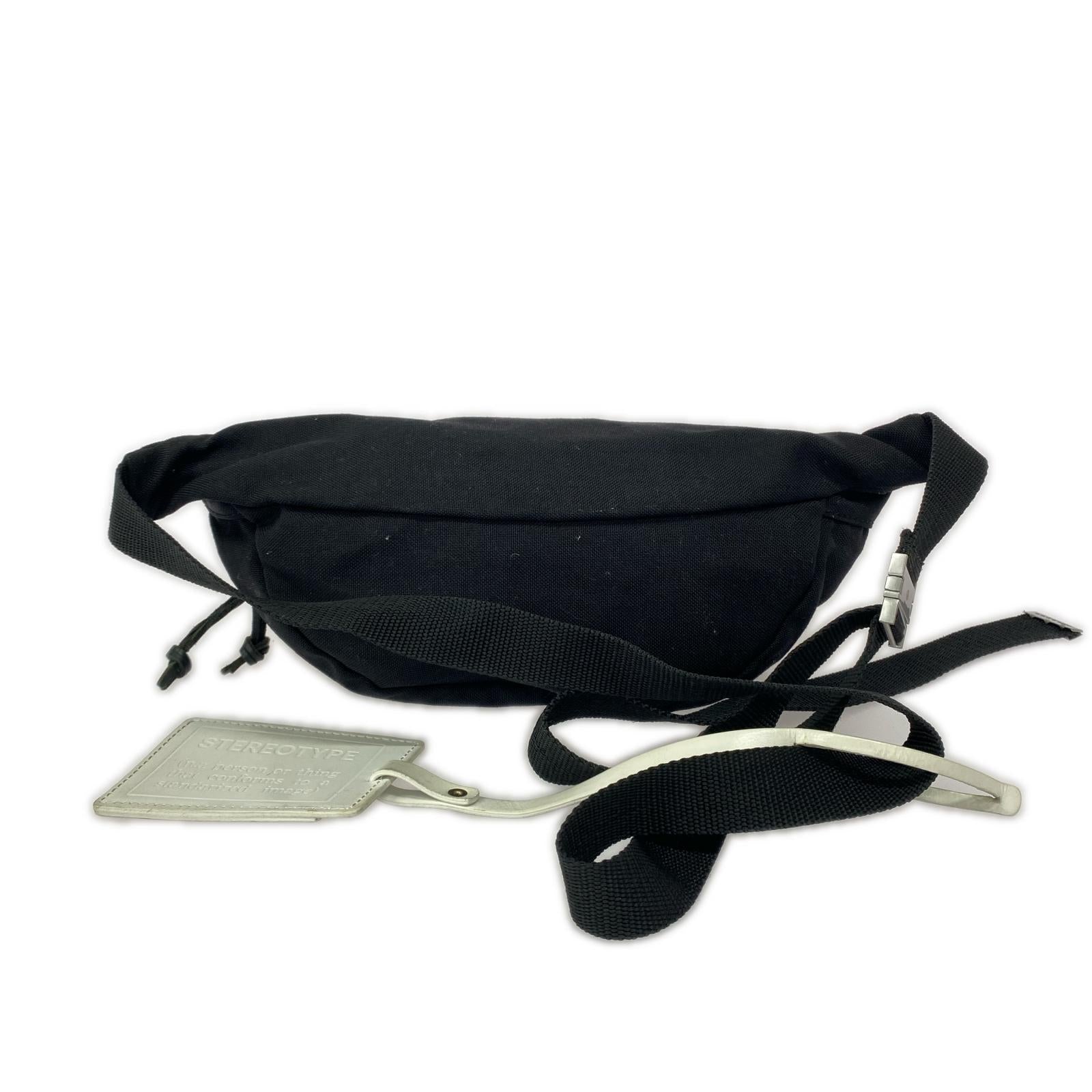 ショルダーバッグ MAISON MARGIELA STEREOTYPE FANNY PACK ウエストバッグ ブラック ブラック