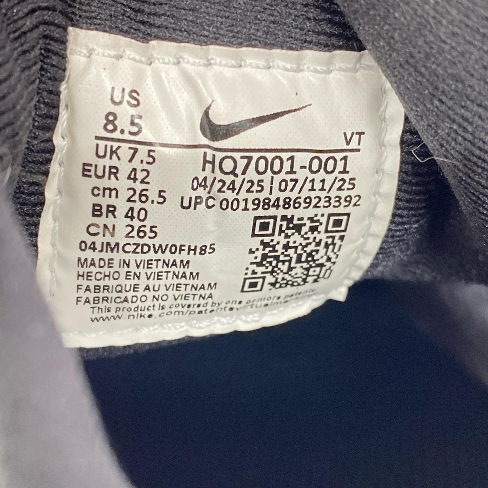 スニーカー NIKE W Vomero 18 GORE-TEX 黒 26.5cm (US8 1/2 UK8 EU43) ブラック