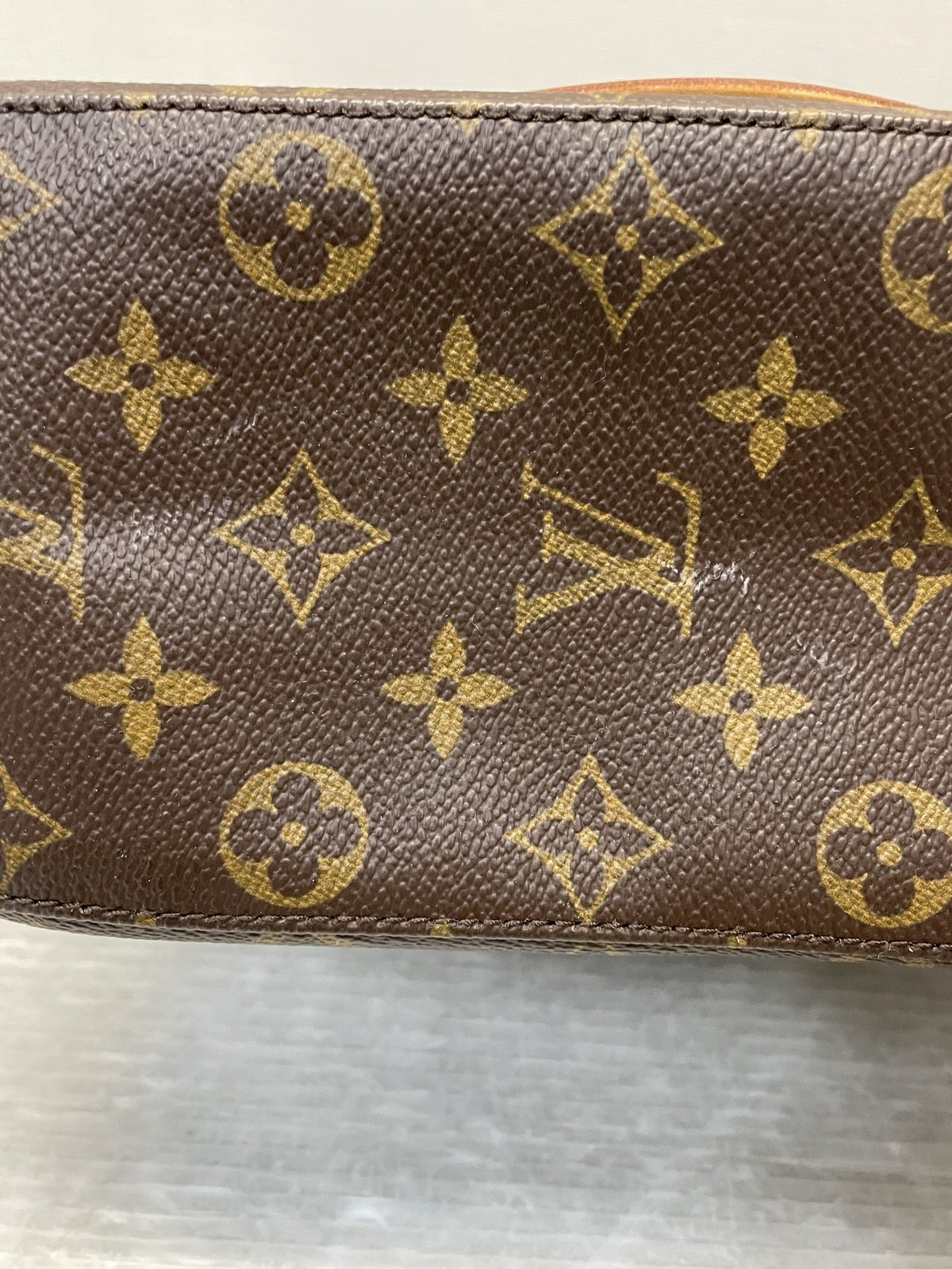 LOUIS VUITTON モノグラム ルーピング GM トートバッグ