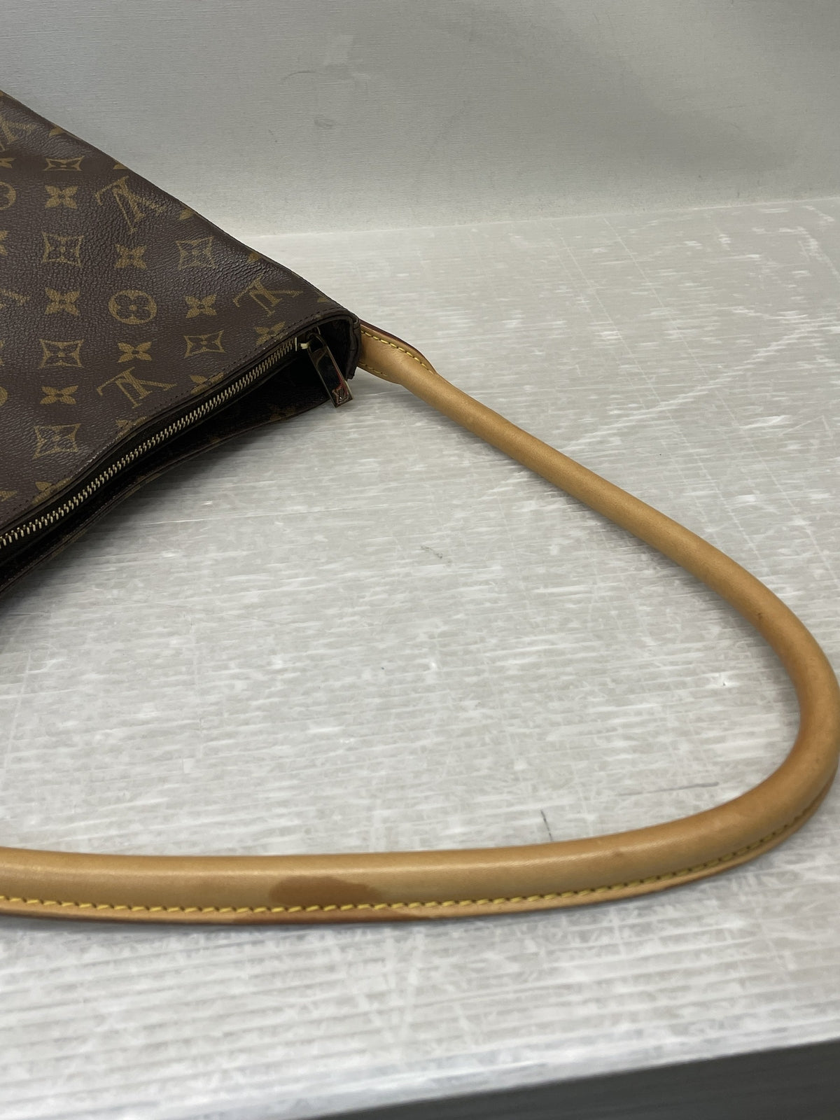LOUIS VUITTON モノグラム ルーピング GM トートバッグ