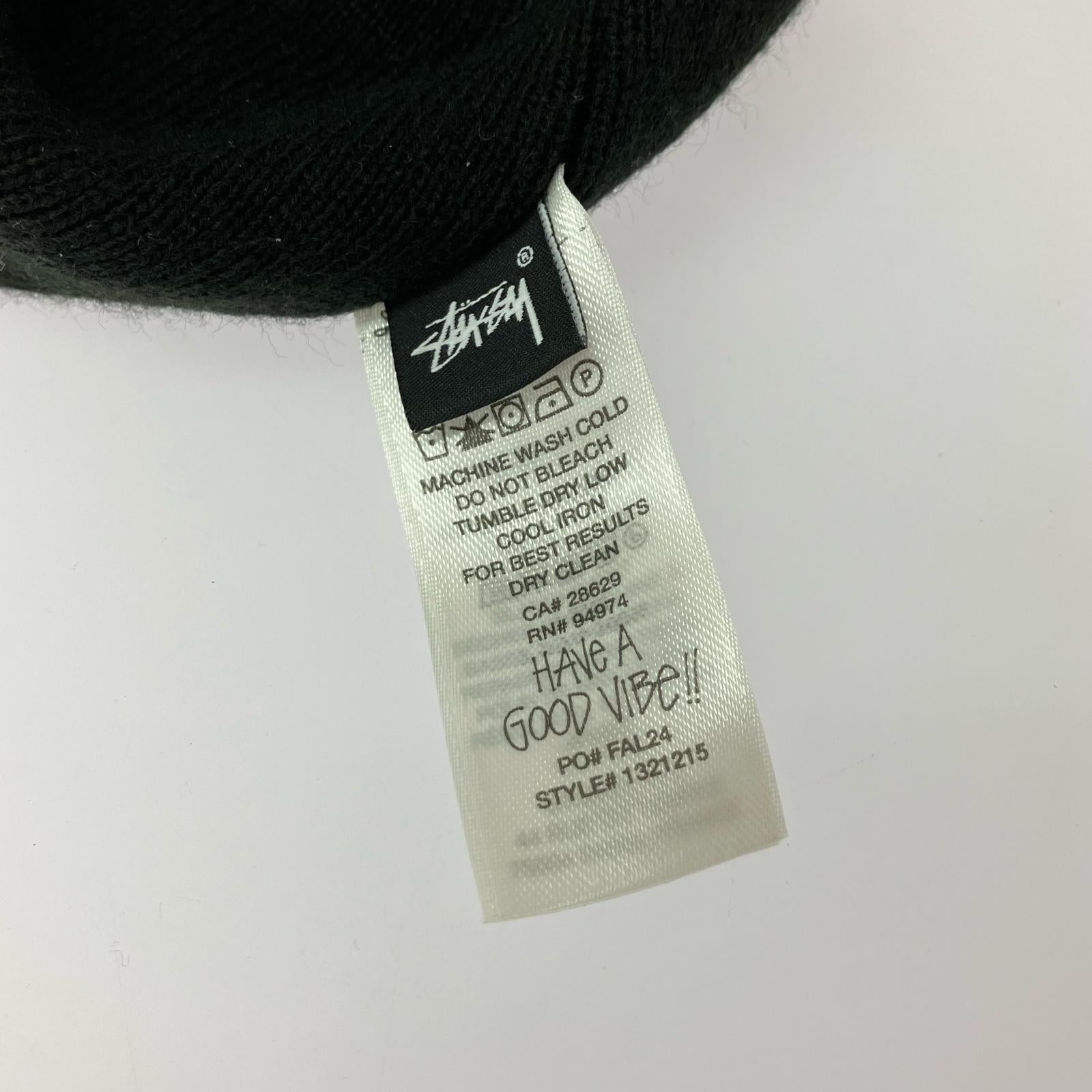 ニットキャップ EXPOSED STITCH SKULLCAP ブラック