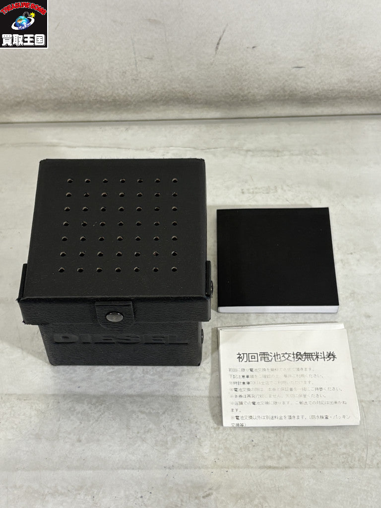腕時計 Boltdown Black