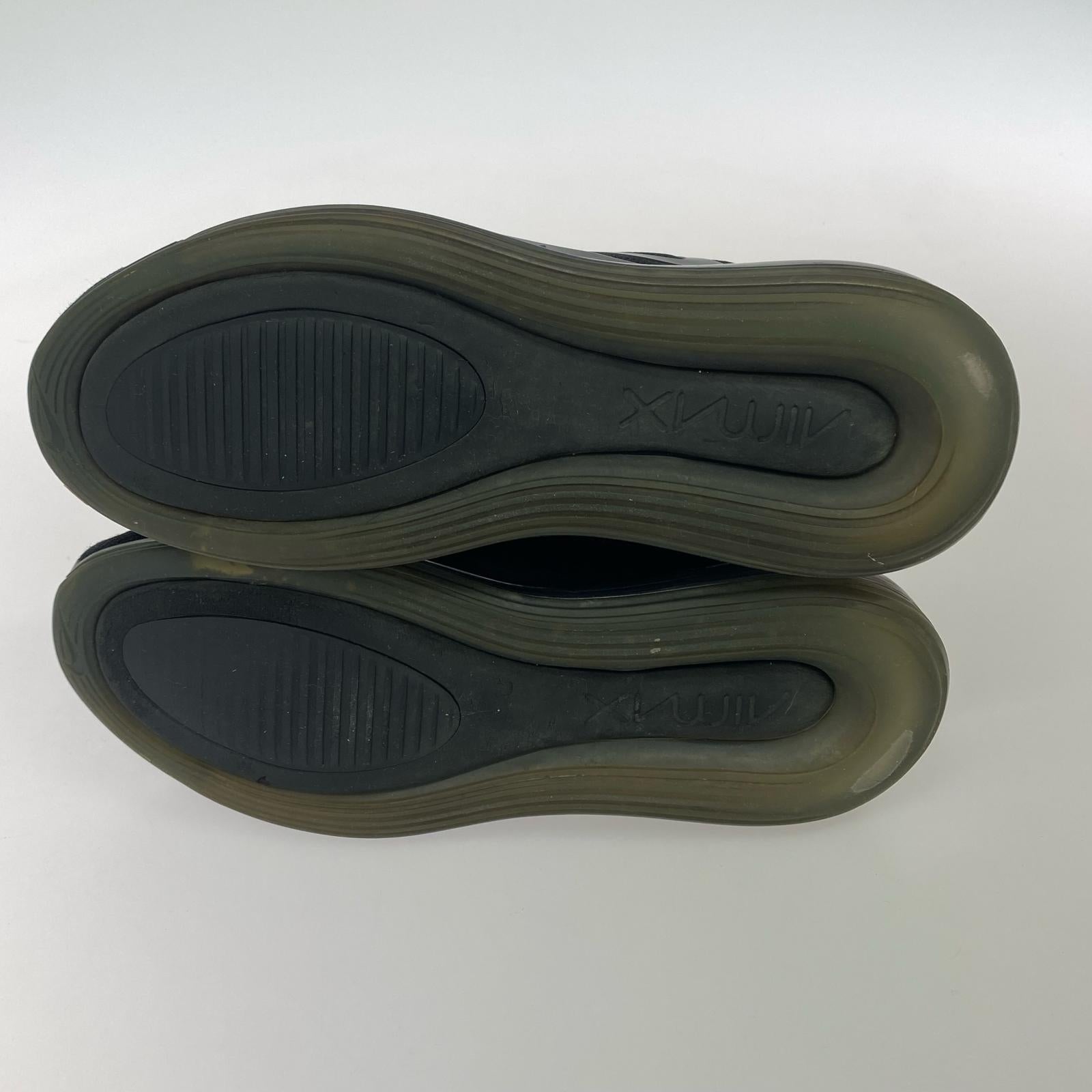 スニーカー AIR MAX 720 TRIPLE BLACK/28.0cm 28cm (US10 UK9 1/2 EU46) ブラック