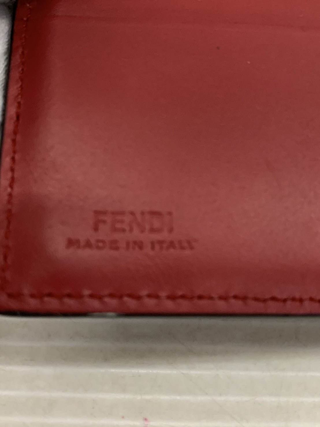 FENDI シャドー 二つ折り 財布