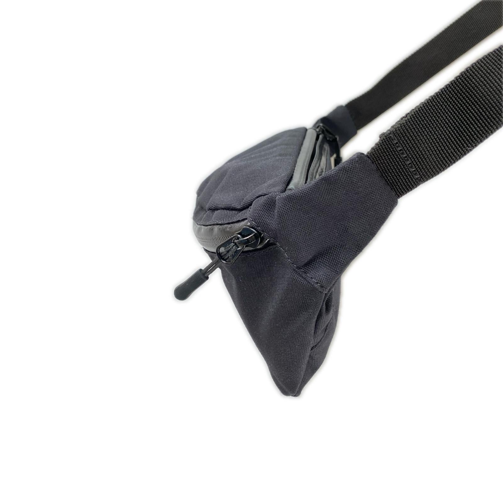 ボディバッグ hipbag 黒 ブラック