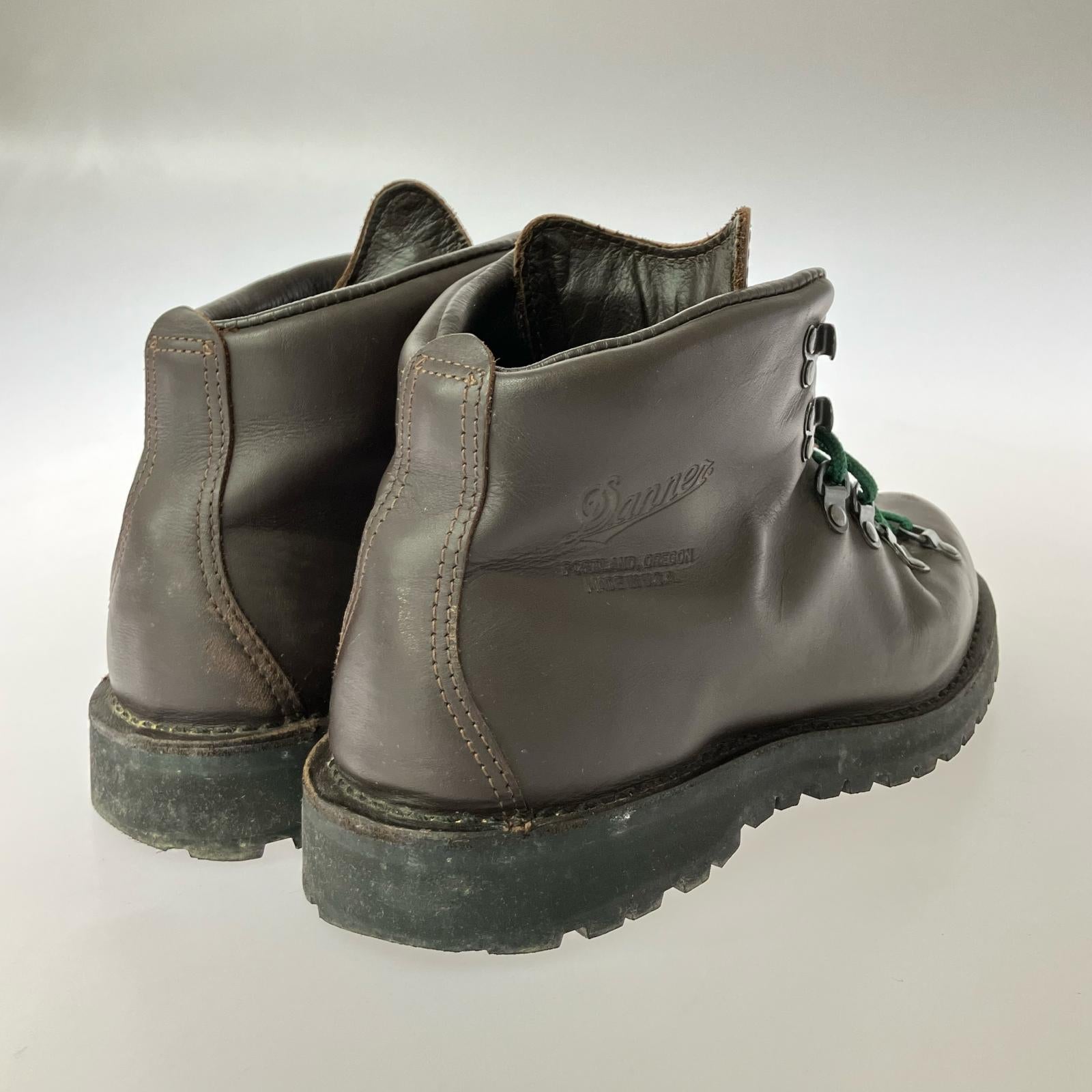 ブーツ MOUNTAIN LIGHT II MADE IN USA Vibram ブラウン