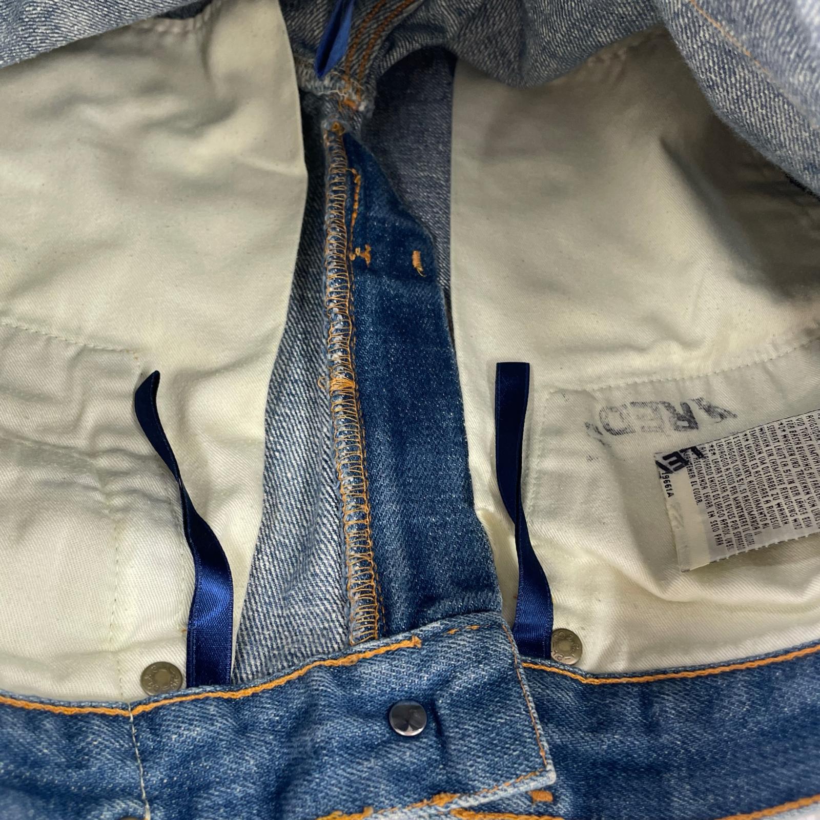 パンツ Levis RED デニム ブルー