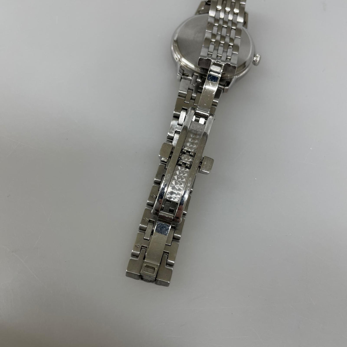 腕時計 エコドライブ デイト ソーラー 腕時計 J710-S085641 シルバー