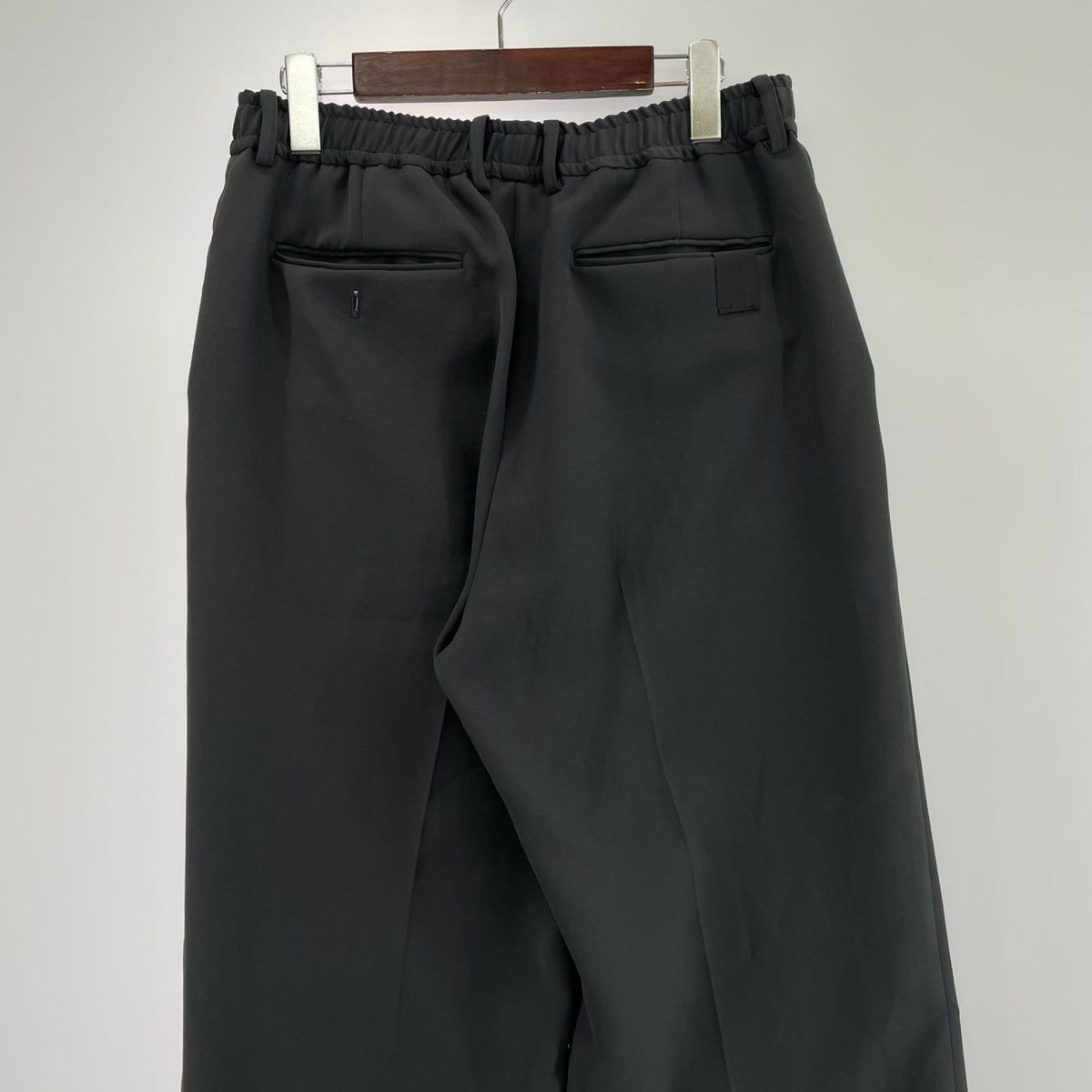 パンツ 24AW WIDE TAPERED EASY SLACKS GRY 36 グレー