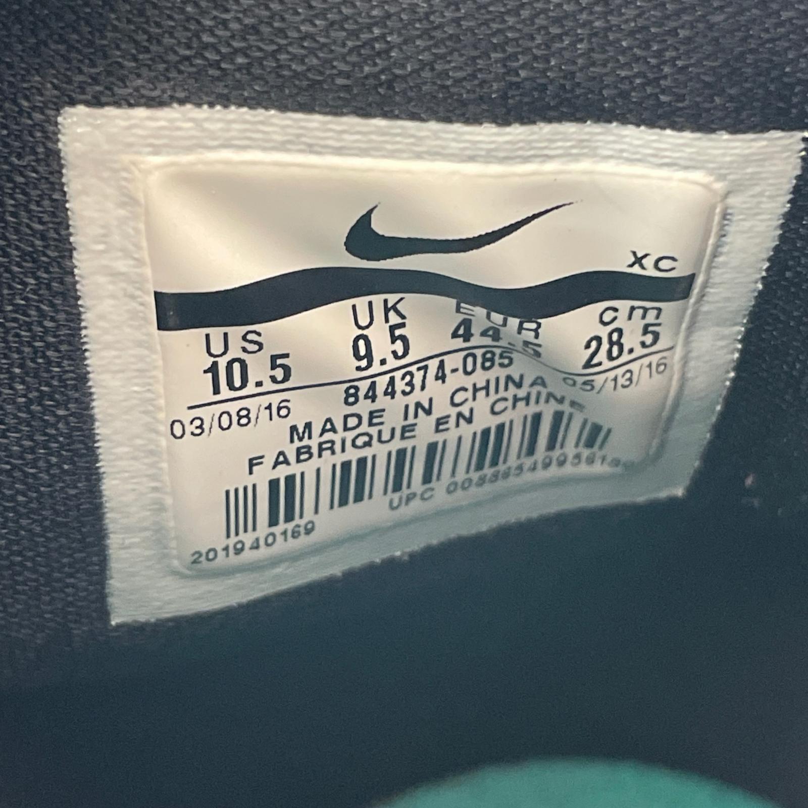 スニーカー LeBron Zoom Soldier 10 28.5cm (US10 1/2 UK10 EU47) ブラック