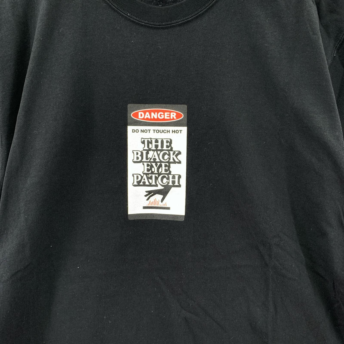 半袖Tシャツ DANGER HOT LABEL TEE ブラック