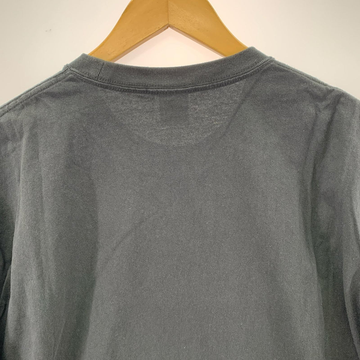 半袖Tシャツ LOGO KANJI LABEL TEE ブラック