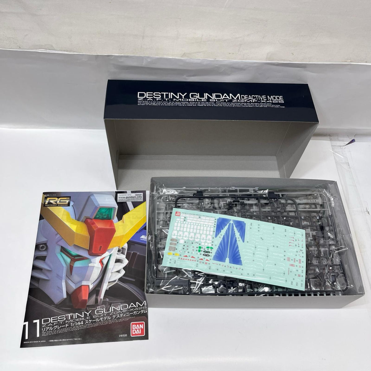 RG 1/144 ZGMF-X42S デスティニー 機動戦士ガンダムSEED DESTINY(シード デスティニー) BANDAI SPIRITS ガンプラ