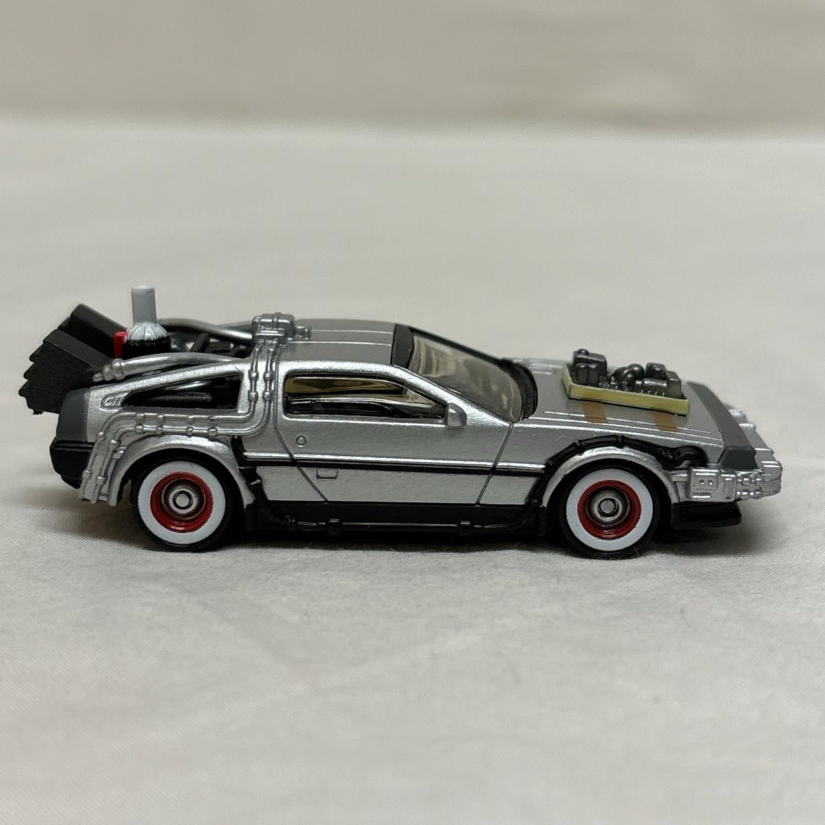 HW CW デロリアンIII バック・トゥ・ザ・フューチャー パート3 バンダイ ミニカーその他
