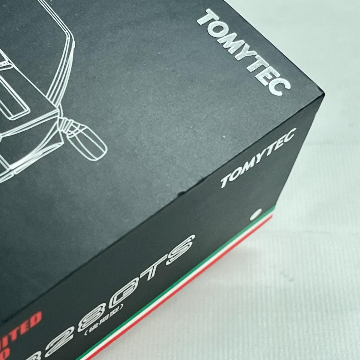 TOMICA LIMITED VINTAGE NEO 328GTS 後期型 TOMYTEC トミカ