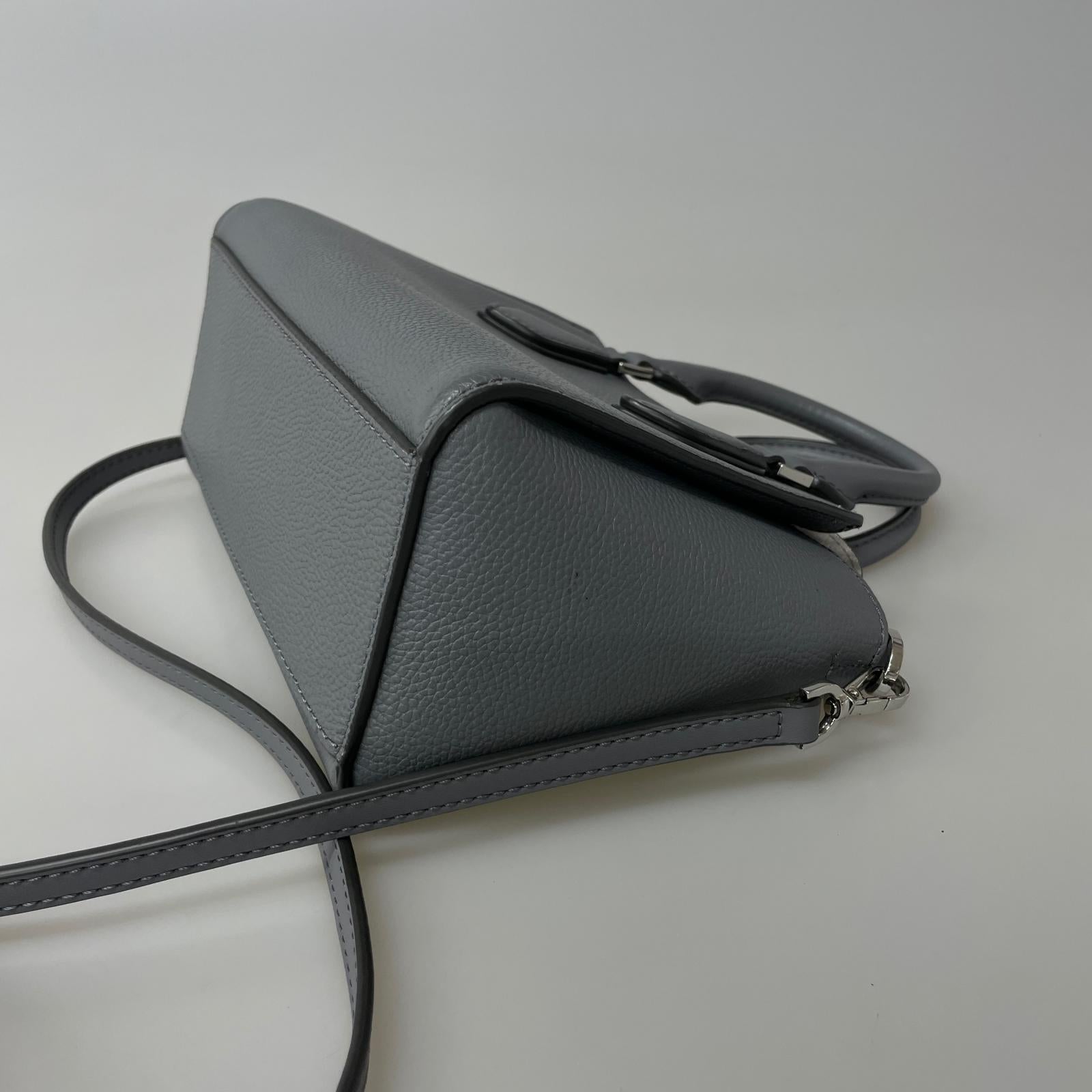 ショルダーバッグ 35F0SDIC1L グレー