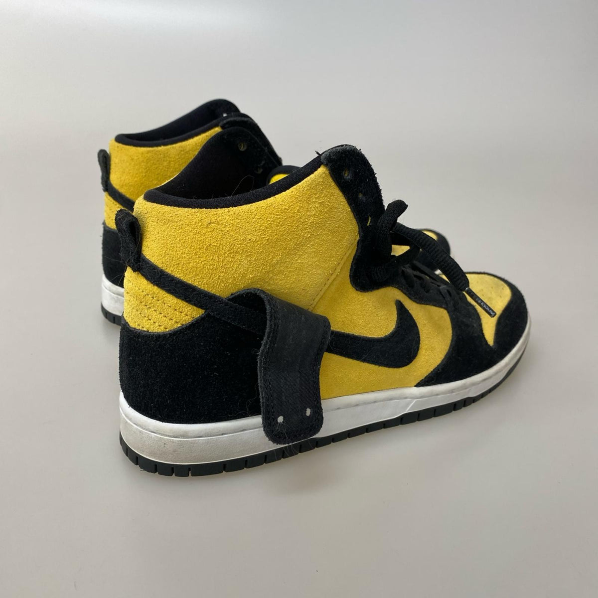 スニーカー DUNK HIGH "MAIZE AND BLACK 26cm (US8 UK7 1/2 EU42)