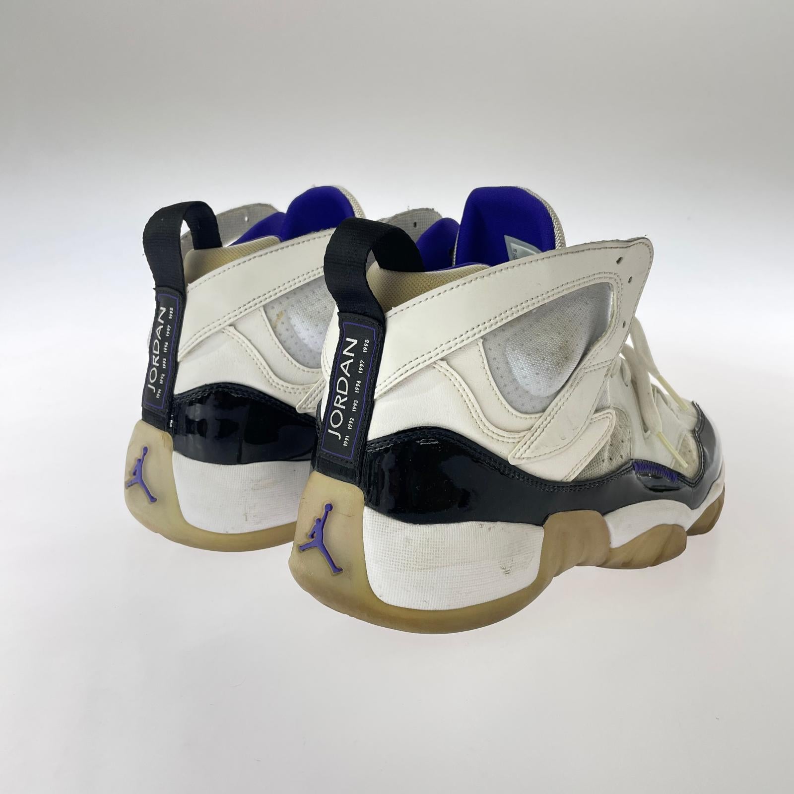 シューズ ORDAN BRAND JUMPMAN TWO TREY 29cm (US11 UK10 1/2 EU48) ホワイト
