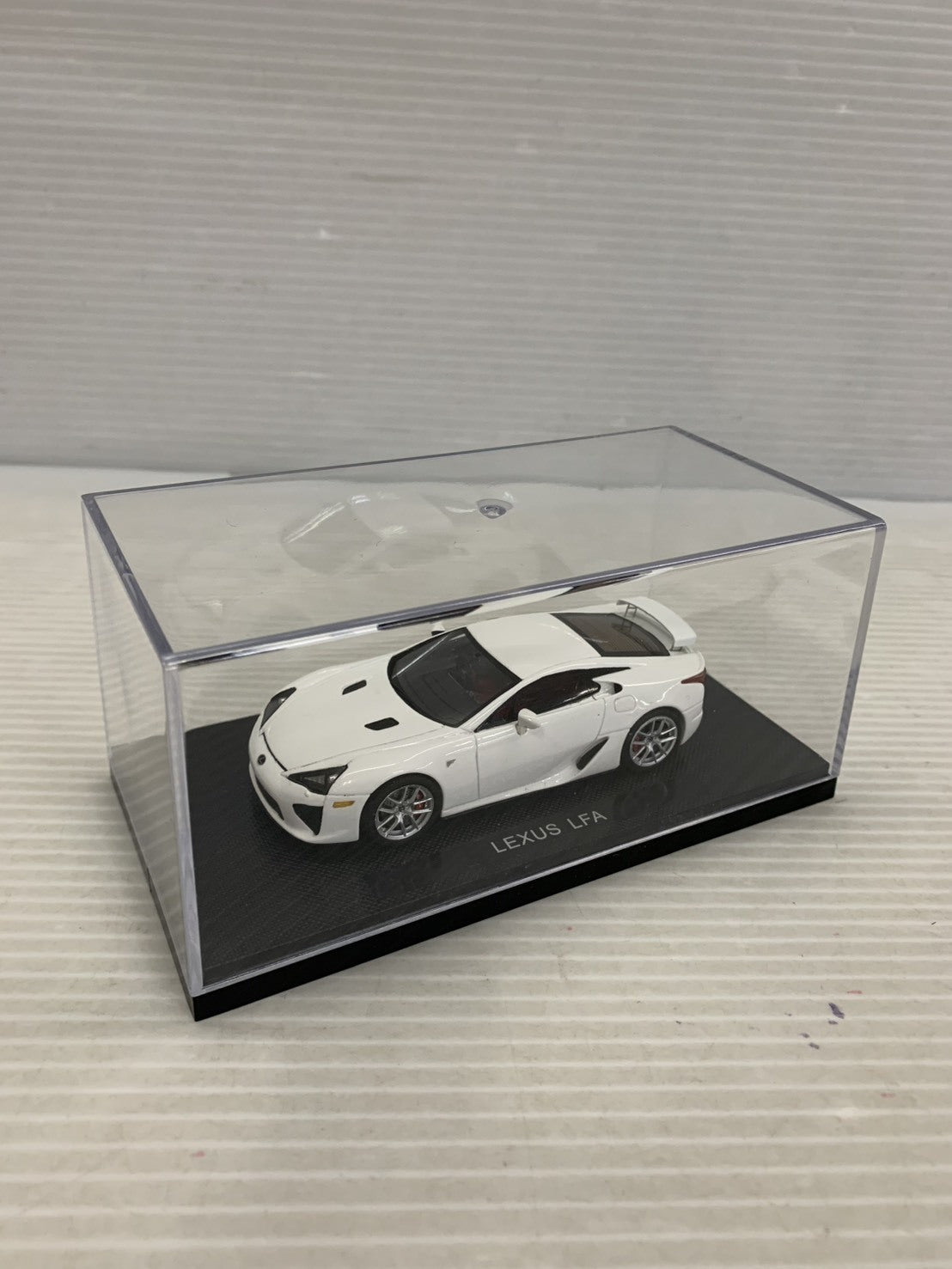EBRO HOT! レクサス LFA スケールカー