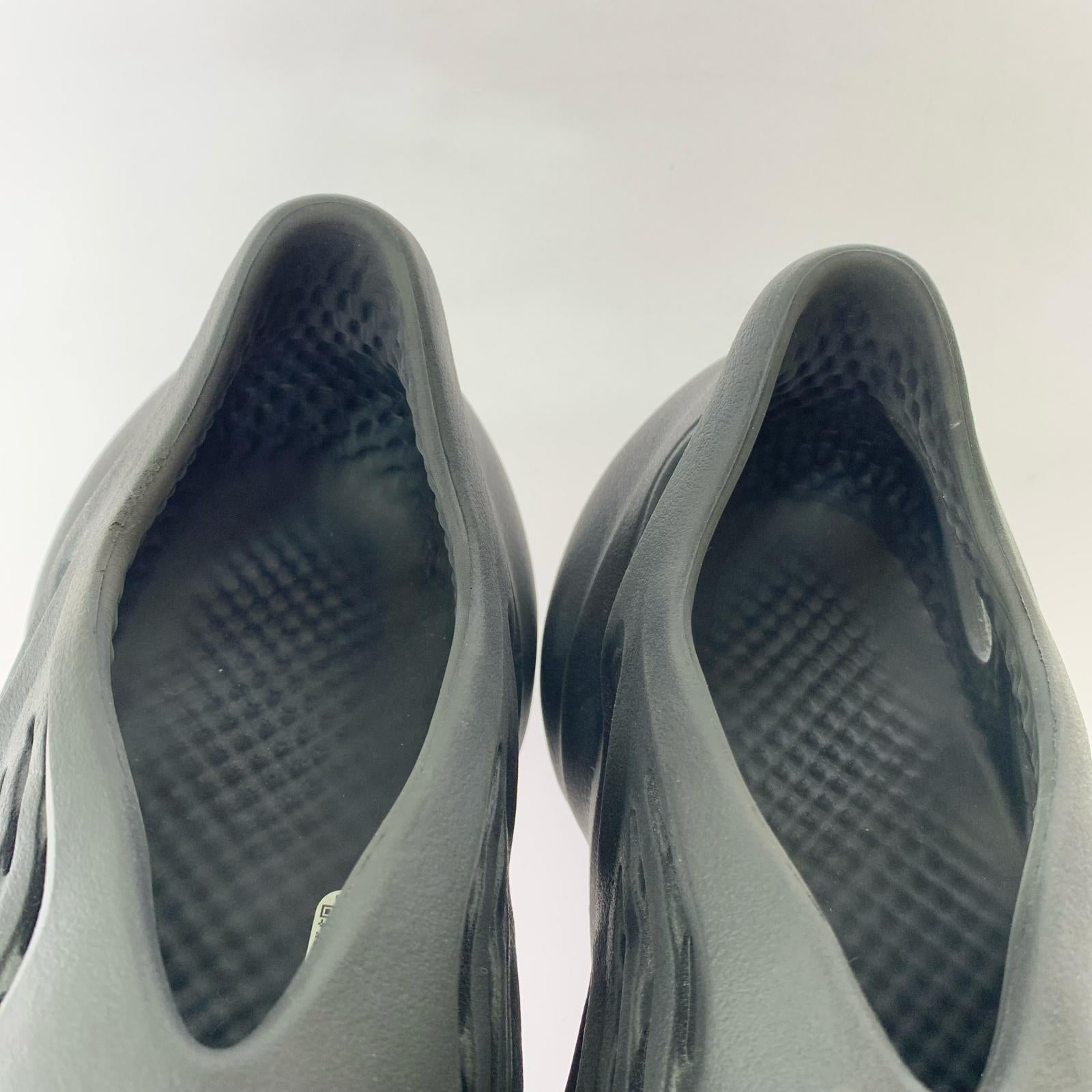サンダル YEEZY/Foam Runner/25.5/HP8739 25.5cm (US7 1/2 UK7 EU41) ブラック