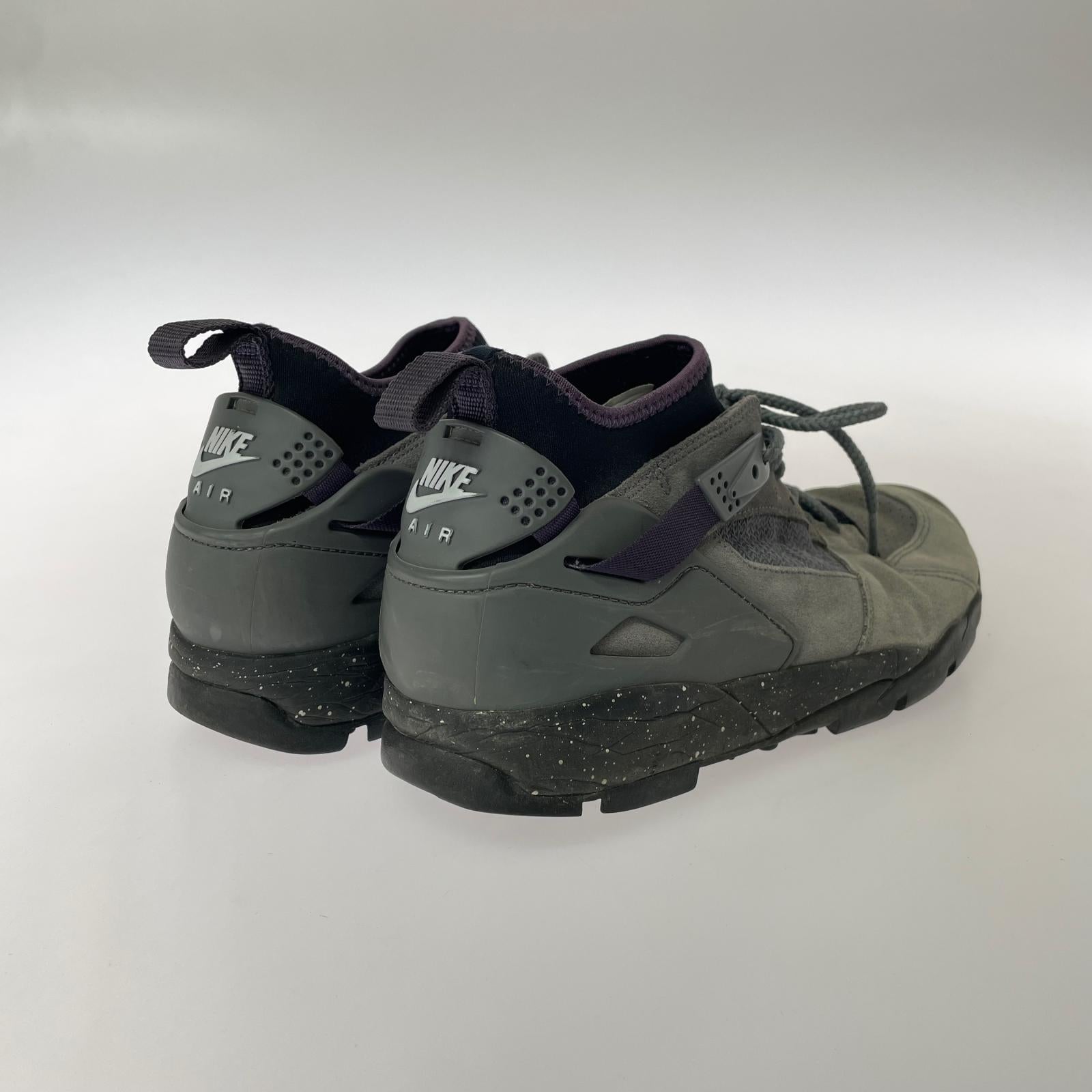 スニーカー Nike Air Revaderchi グレー (27.0) 27cm (US9 UK8 1/2 EU44) グレー