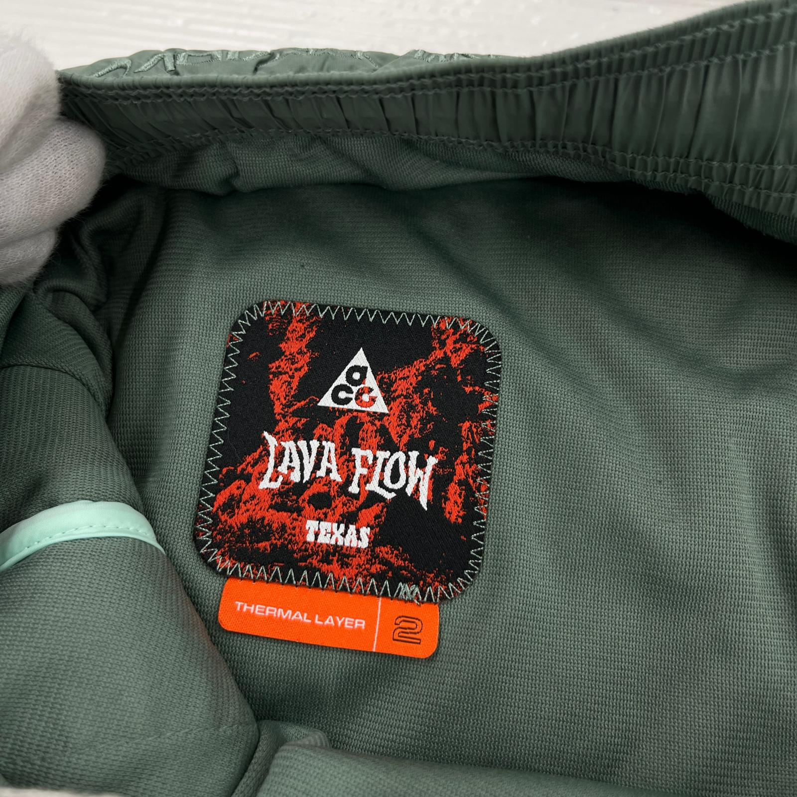 パンツ Nike ACG "Lava Flow" Therma-FIT ADV L グリーン
