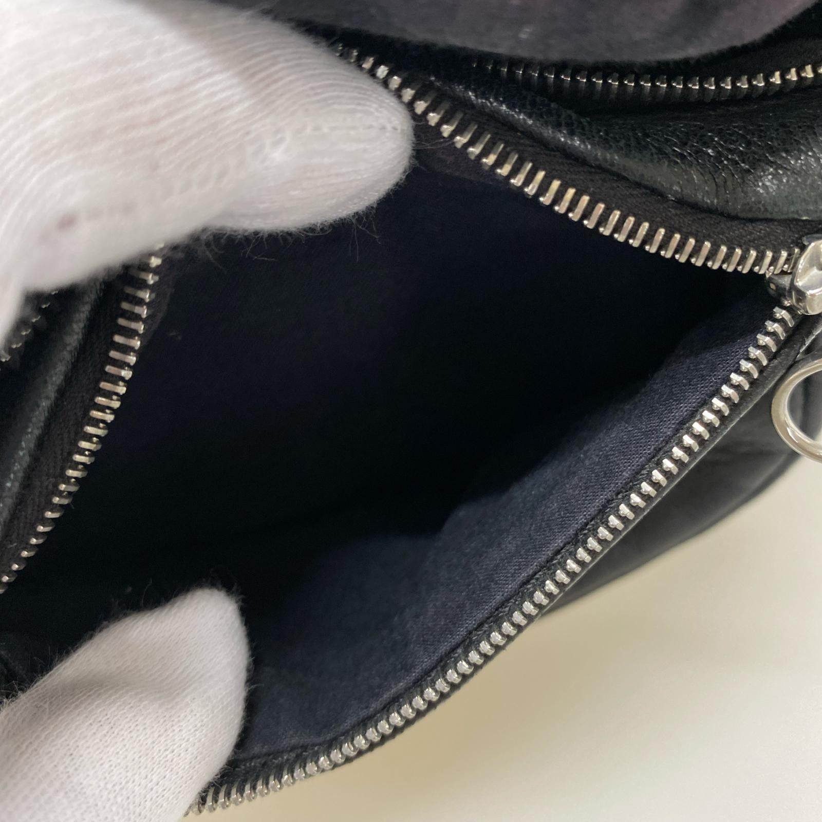 ショルダーバッグ Aeta waist pouch ディアスキン ウエストポーチ 黒 ブラック