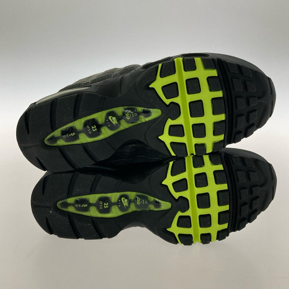 スニーカー NIKE AIR MAX 95 BIG BUBBLE IO9926-001 (26) 26cm (US8 UK7 1/2 EU42)