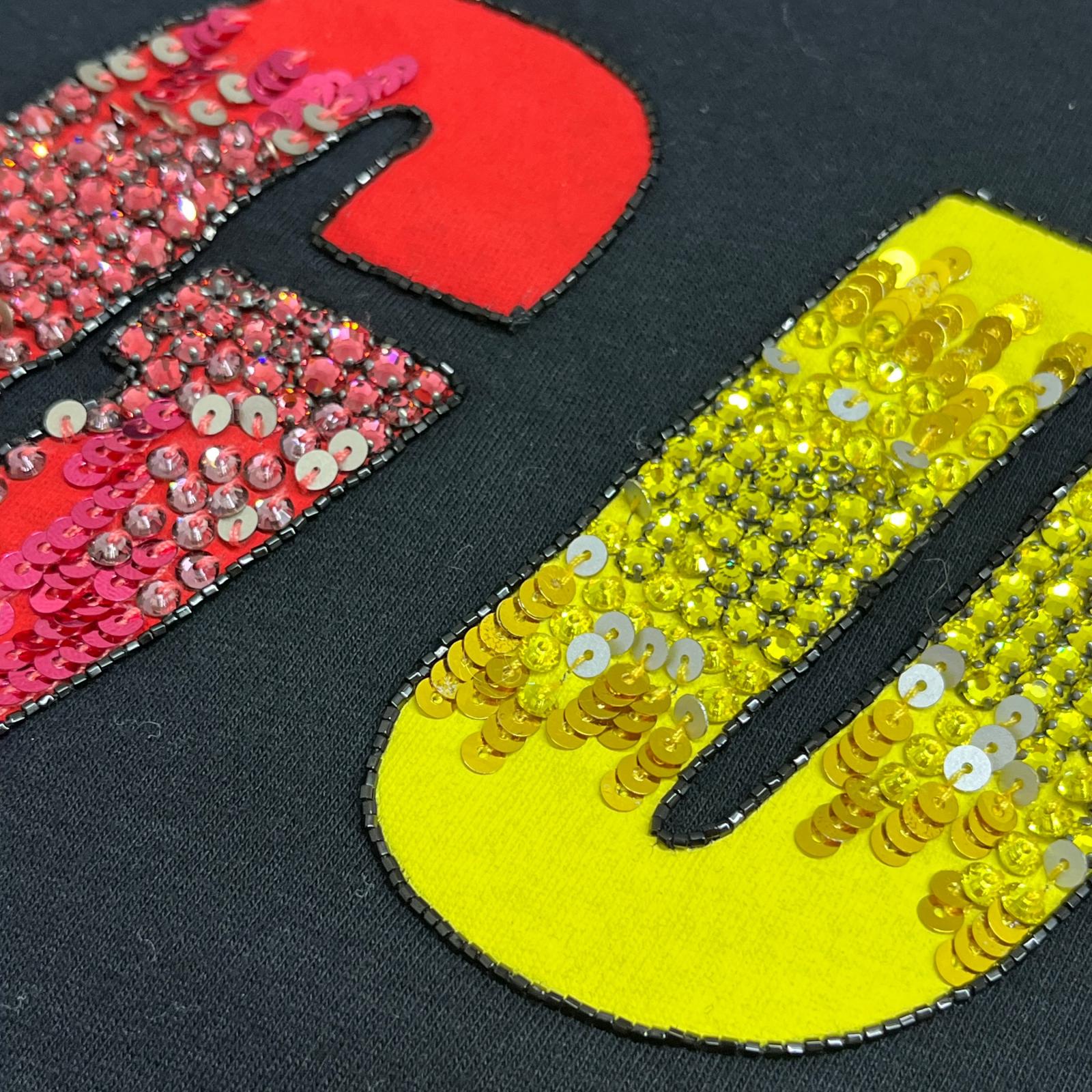 GUCCI スパンコール 黒 (S)