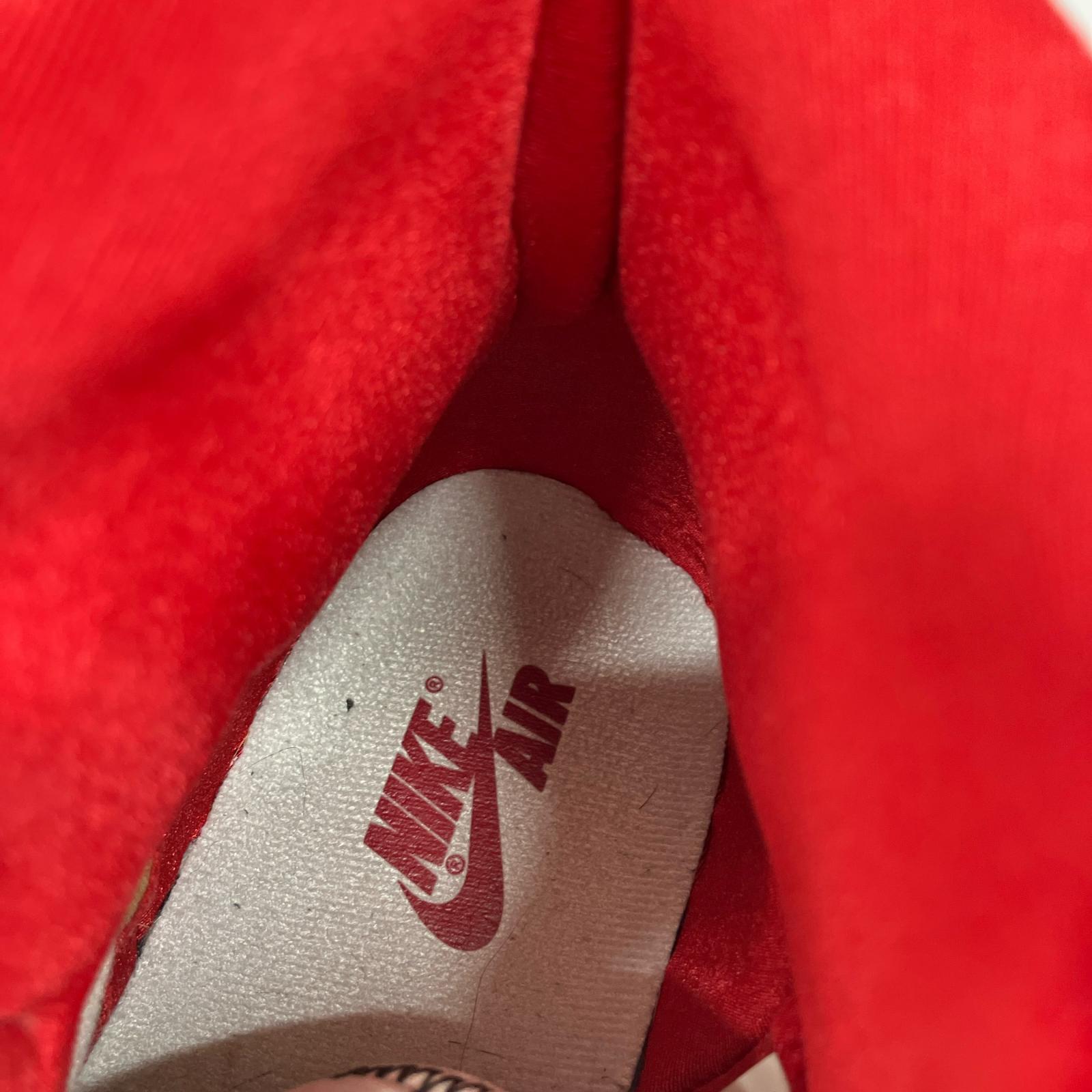スニーカー AIR JORDAN 1 RETRO HI OG Sail University Red 555088-160 (29.0) 29cm (US11 UK10 1/2 EU48) ホワイト