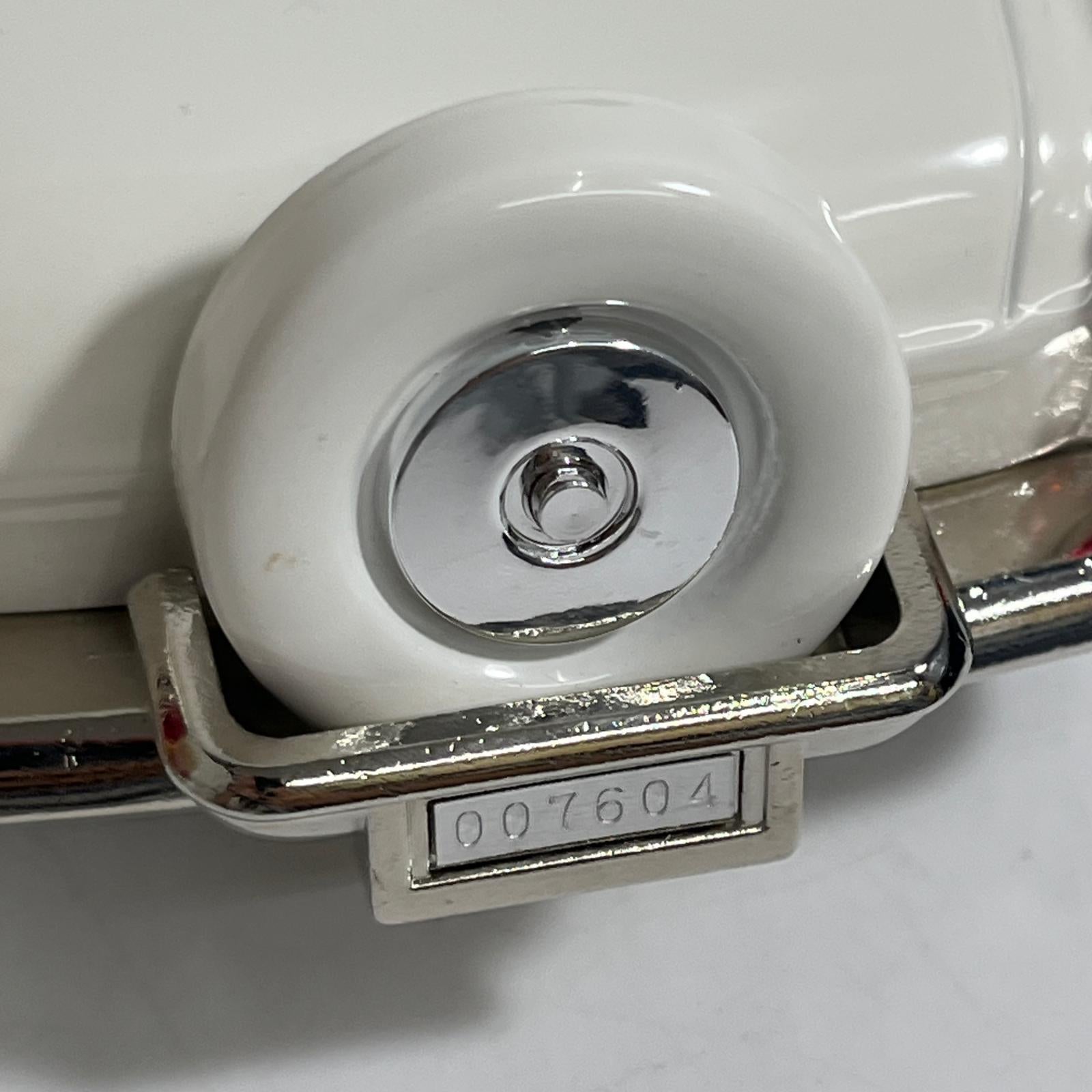 THUNDERBIRD TYPE 1956 HARD TOP ホワイト ミニカーその他