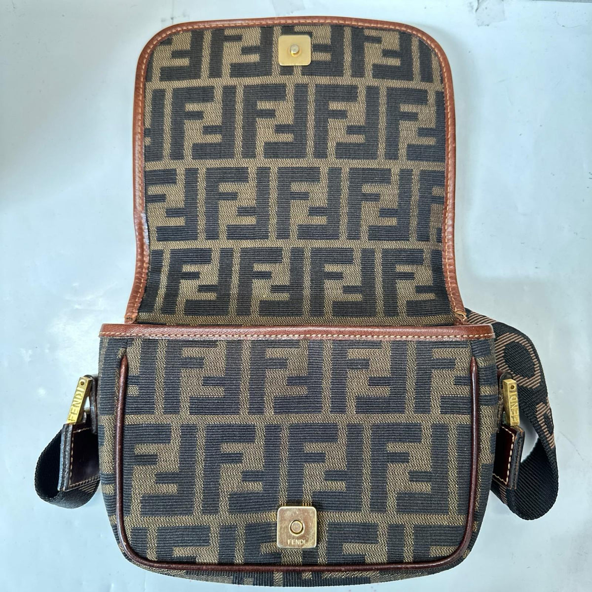 FENDI OLD 総柄 ショルダーバッグ 茶