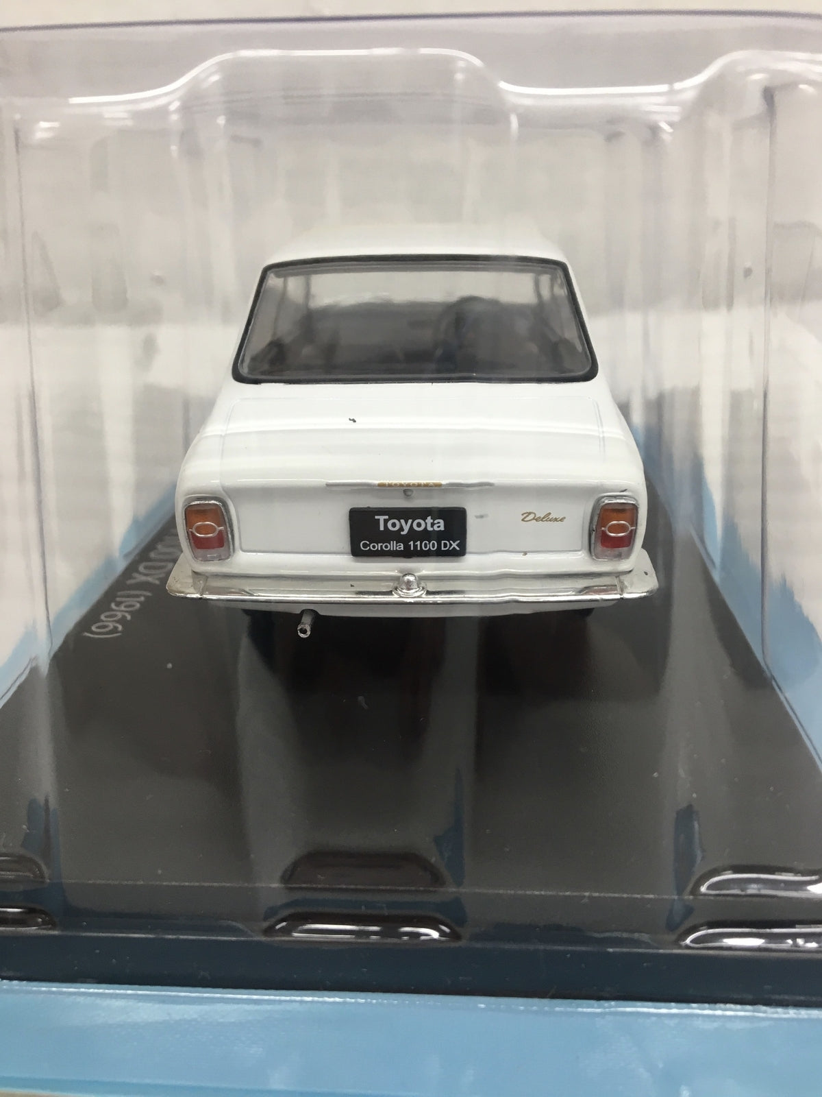 アシェット Toyota Corolla 1100 DX (1966) スケールカー