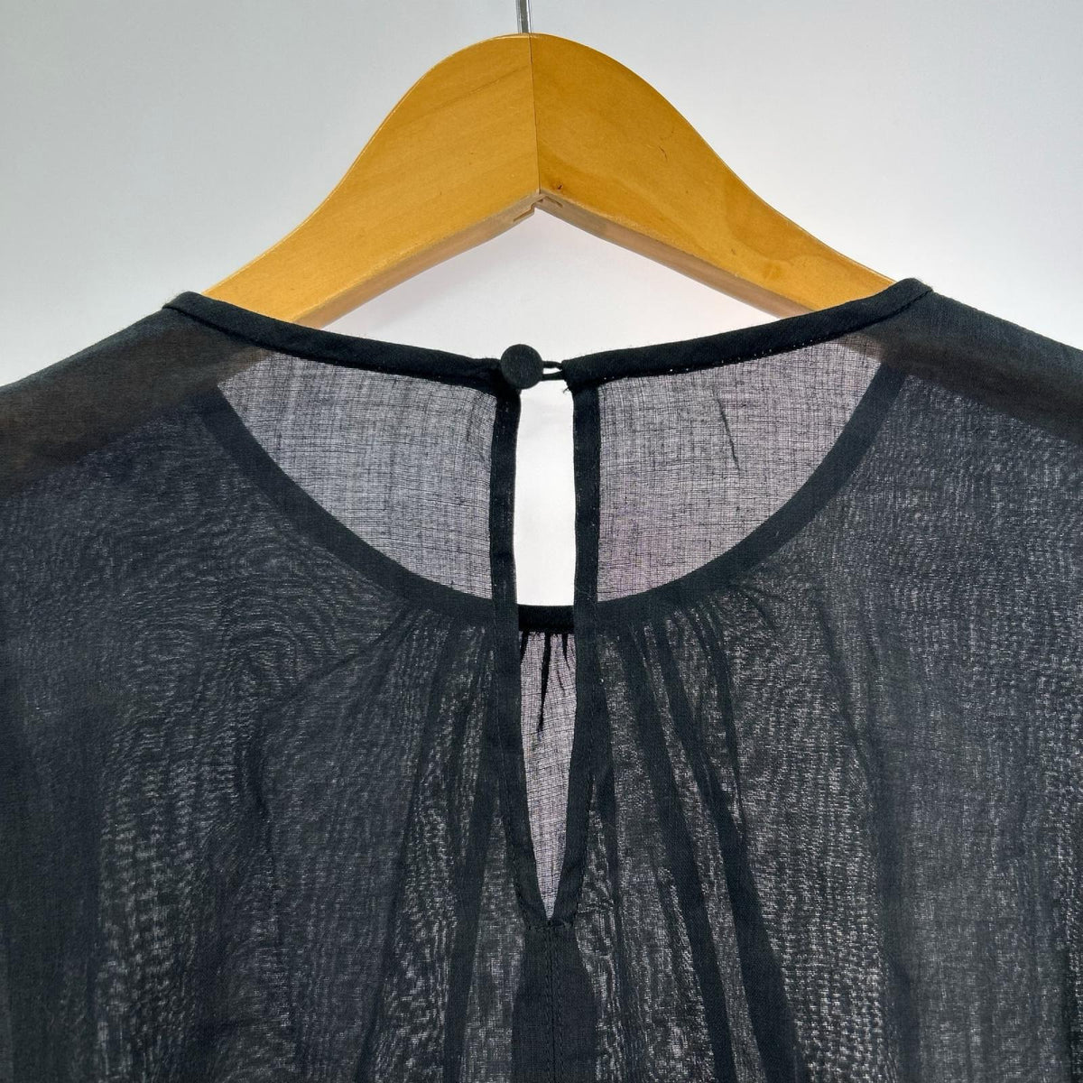 長袖シャツ ラミーコットンローン袖刺繍ブラウス 黒 38 38 ブラック
