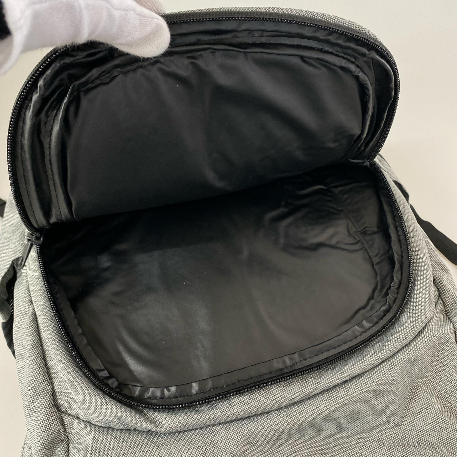 リュック・デイパック DAKINE リュックサック・バックパック グレー