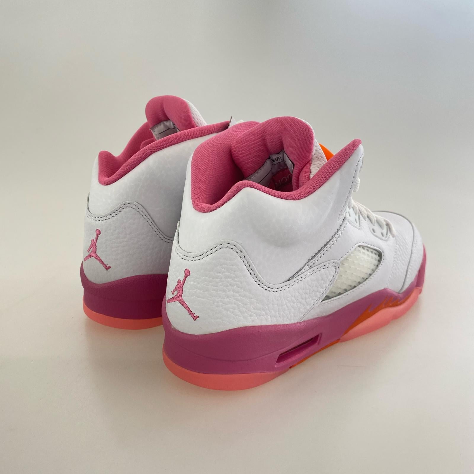 スニーカー AIR JORDAN 5 RETRO WHT/PNK 24.5cm