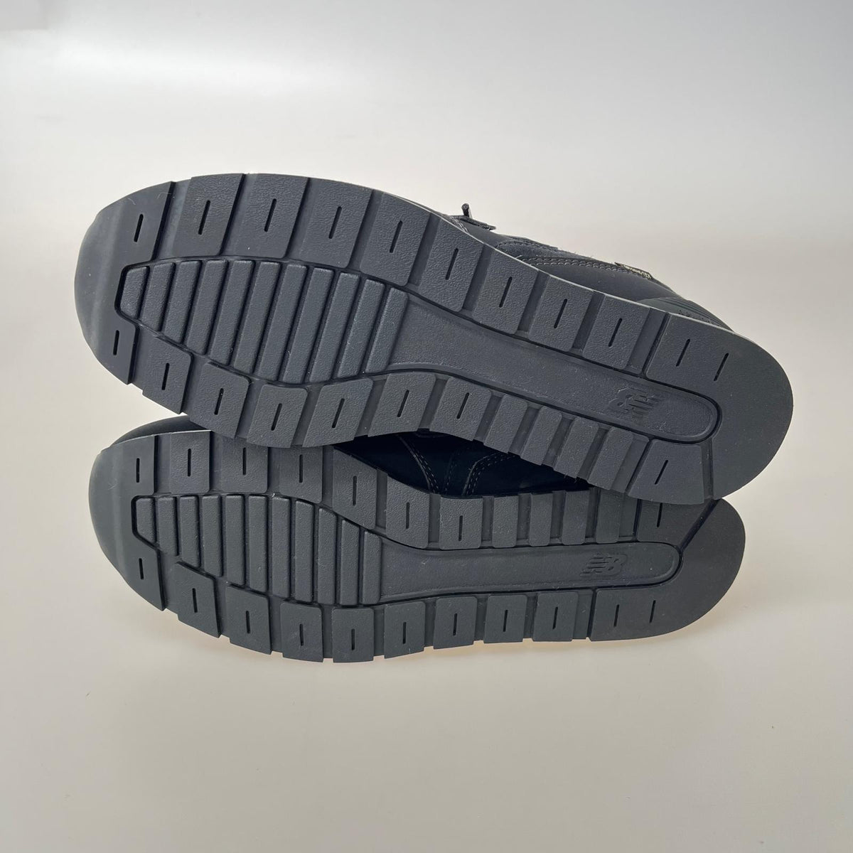 スニーカー CM996XAB GORE-TEX 黒 26.5 26.5cm (US8 1/2 UK8 EU43) ブラック
