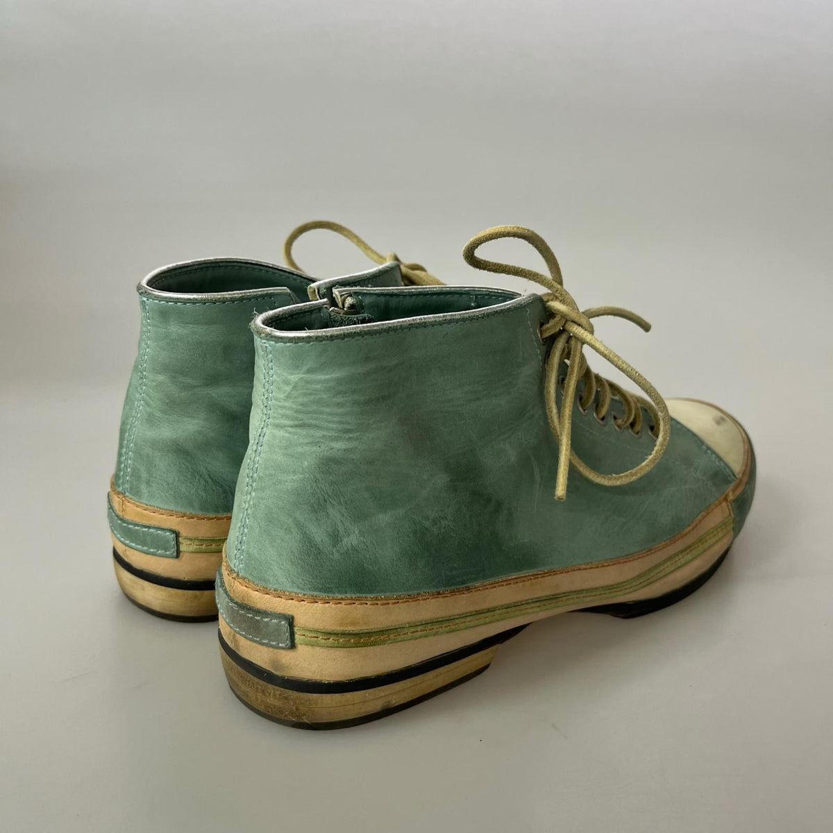 スニーカー Uniline 42