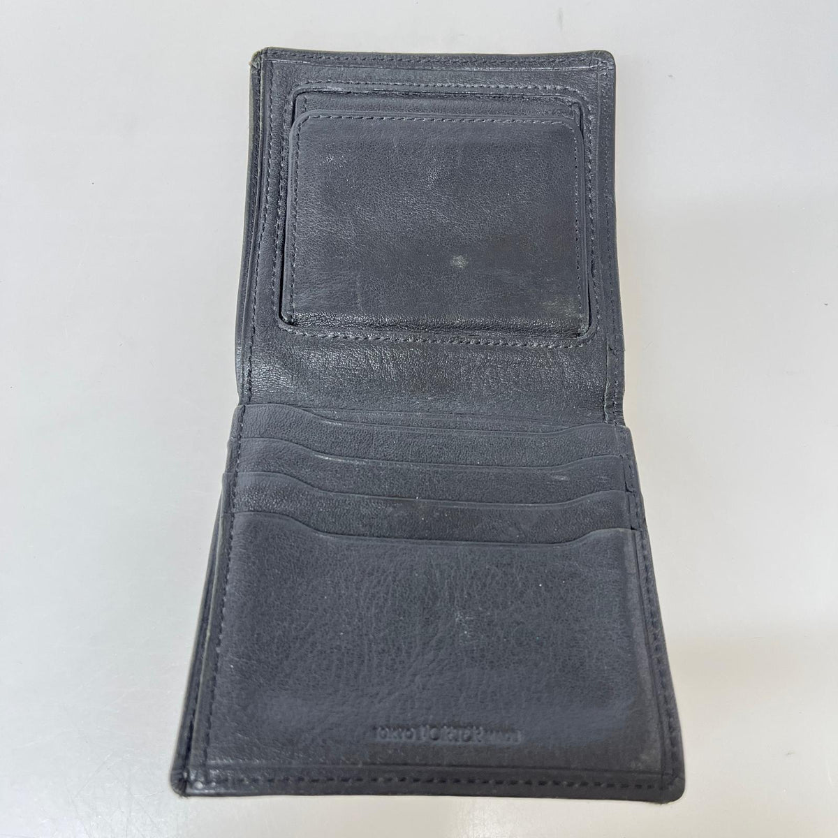 コンパクトウォレット レザー 二つ折り 財布 黒 ブラック