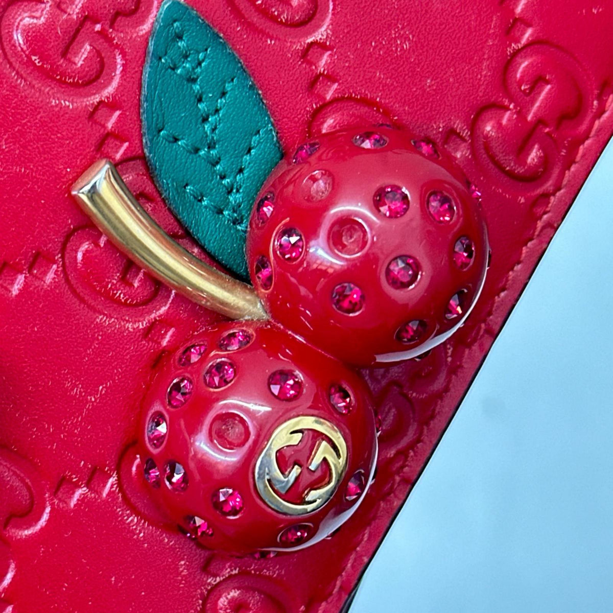GUCCI イチゴ