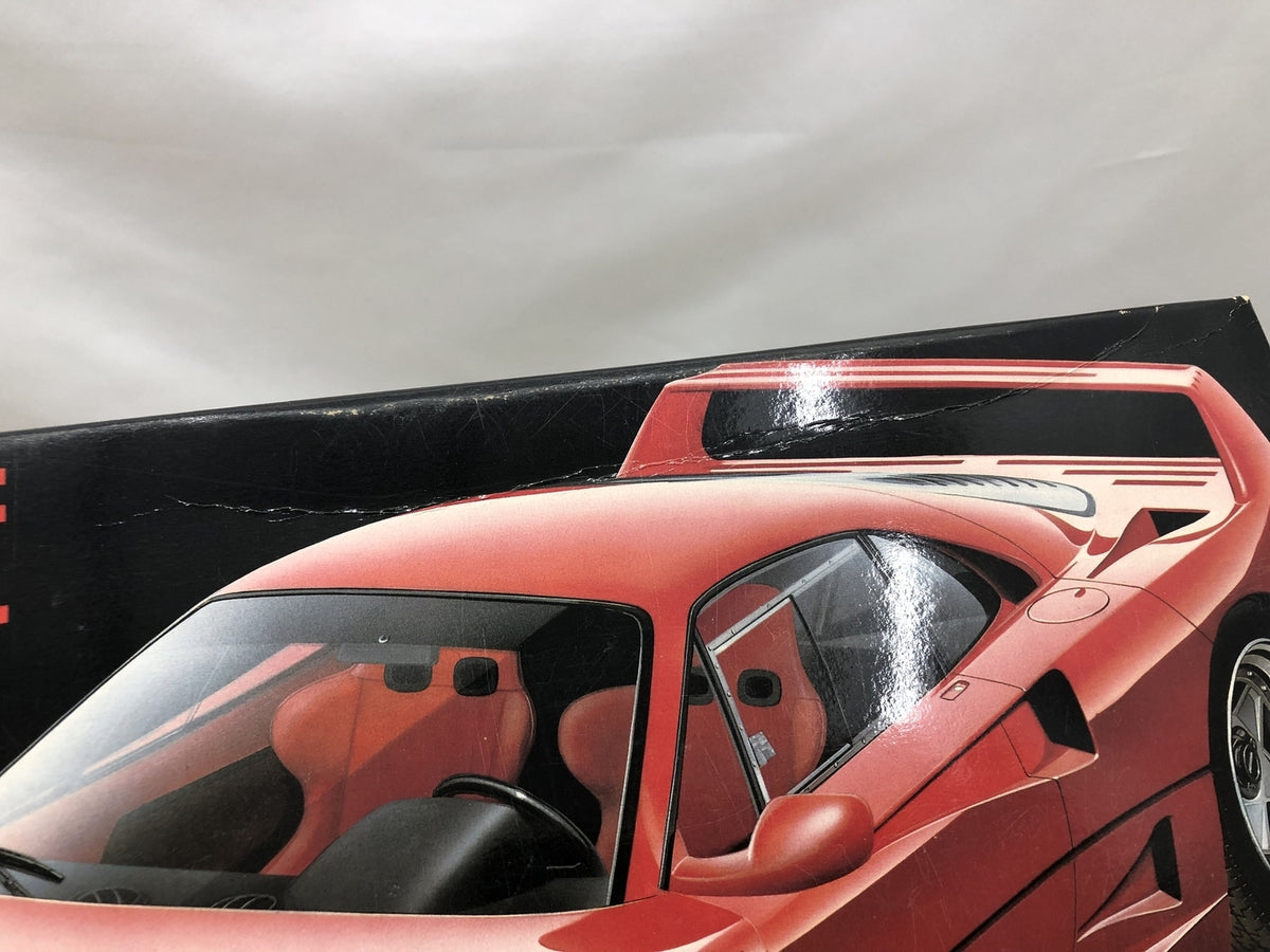 タミヤ 1/24 フェラーリF40 カープラモ・ミニ四駆