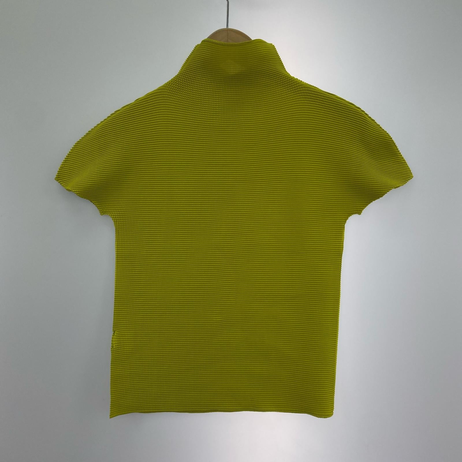 半袖Tシャツ me ボトルネックプリーツプルオーバー (F) 緑 グリーン