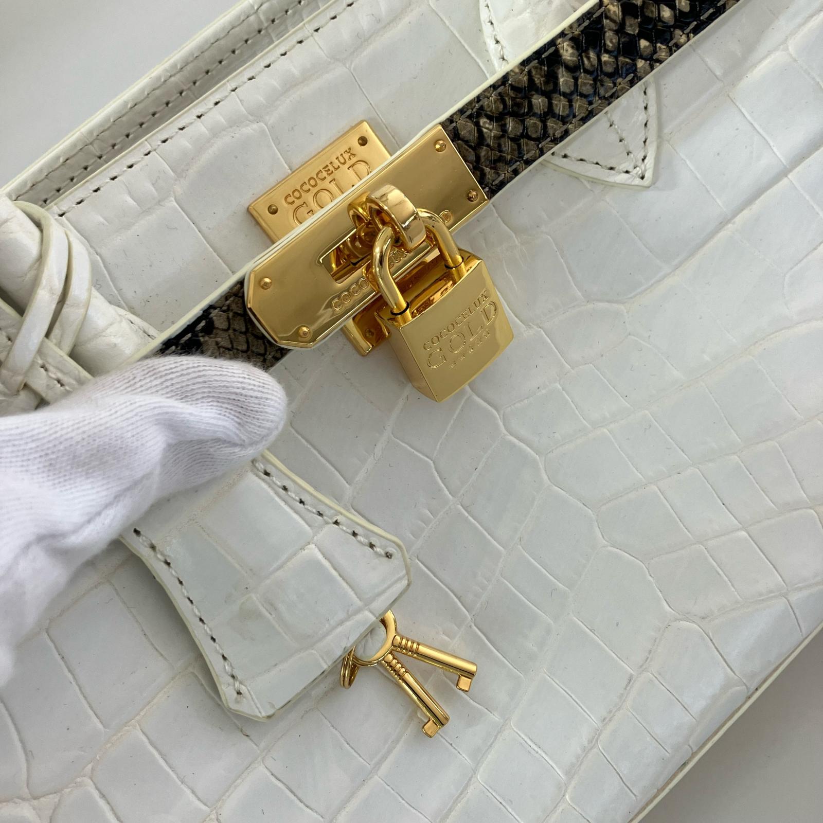 ハンドバッグ COCOCELUX GOLD ハンドバッグ ホワイト