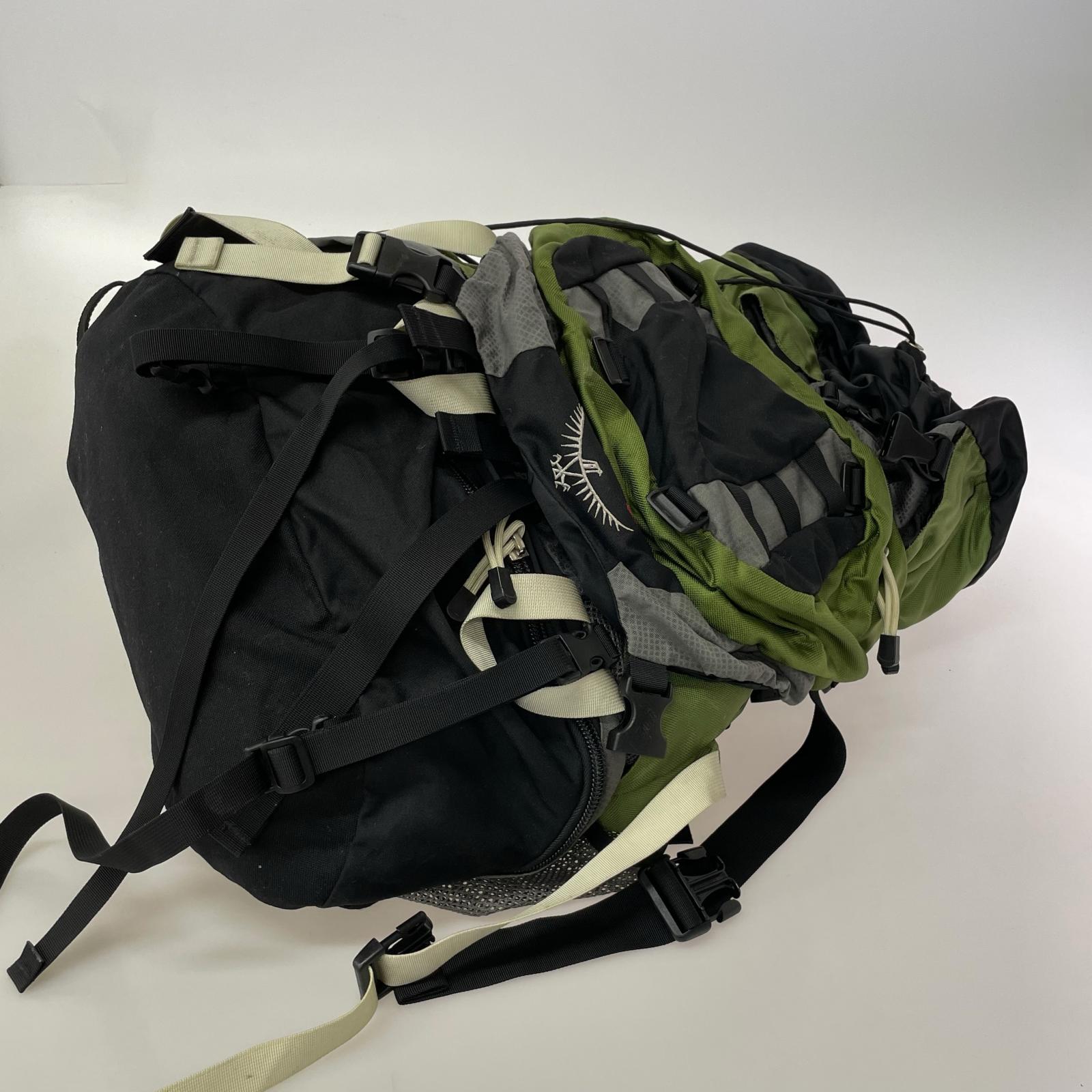リュック・デイパック Osprey バックパック LUNA 70 グリーン