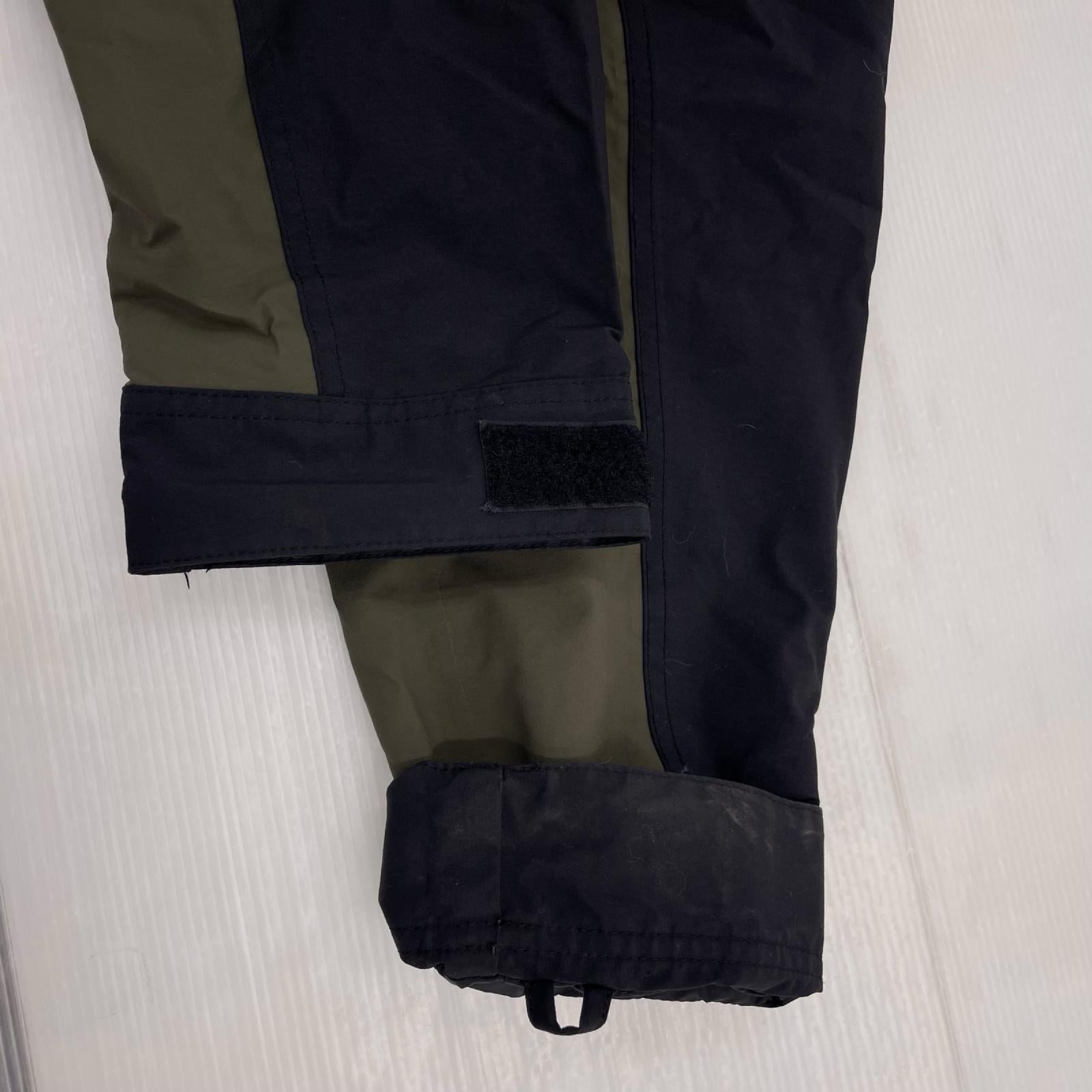 ジャケット MOUNTAIN LIGHT JACKET カーキ黒(L) L