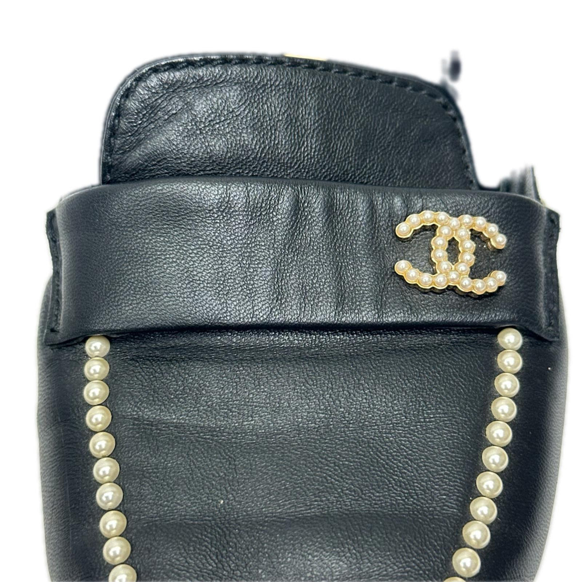 CHANEL ココマーク パール レザー ローファー 黒